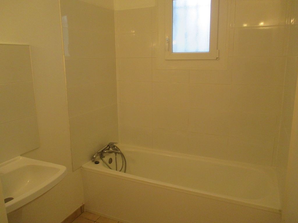 MAISON - 107.52m2 - ST PRYVÉ SAINT MESMIN — photo 7