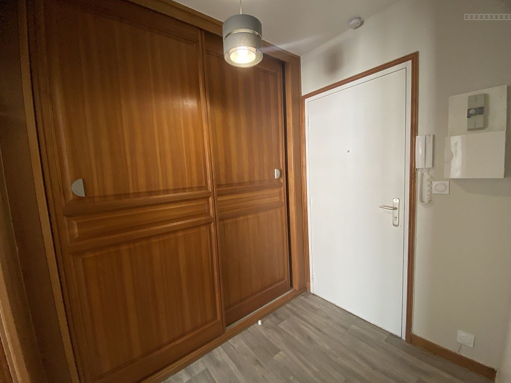 STUDIO - 30.15m2 - OLIVET — photo 5