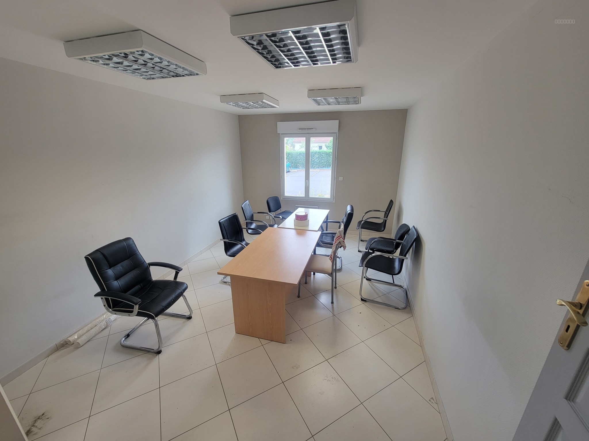 Bureaux - 420 m2 - Saint Doulchard — photo 5