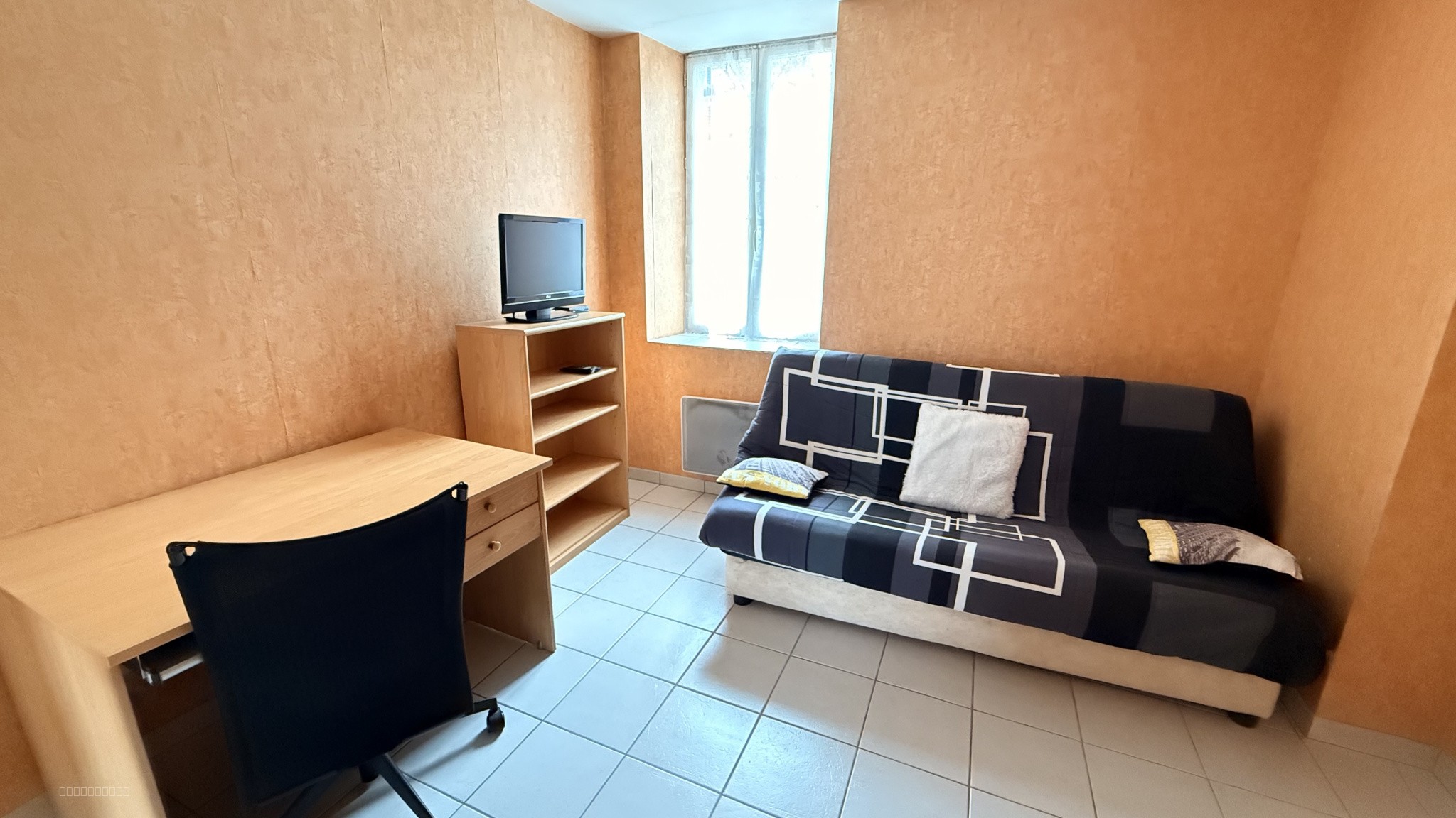Studio - 22.46m2 - OLIVET — photo 2