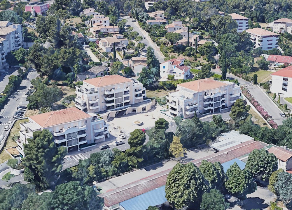 T2 TERRASSE PARKING CROIX ROUGE 13013 LES COLONNES DE RHODES — photo 2