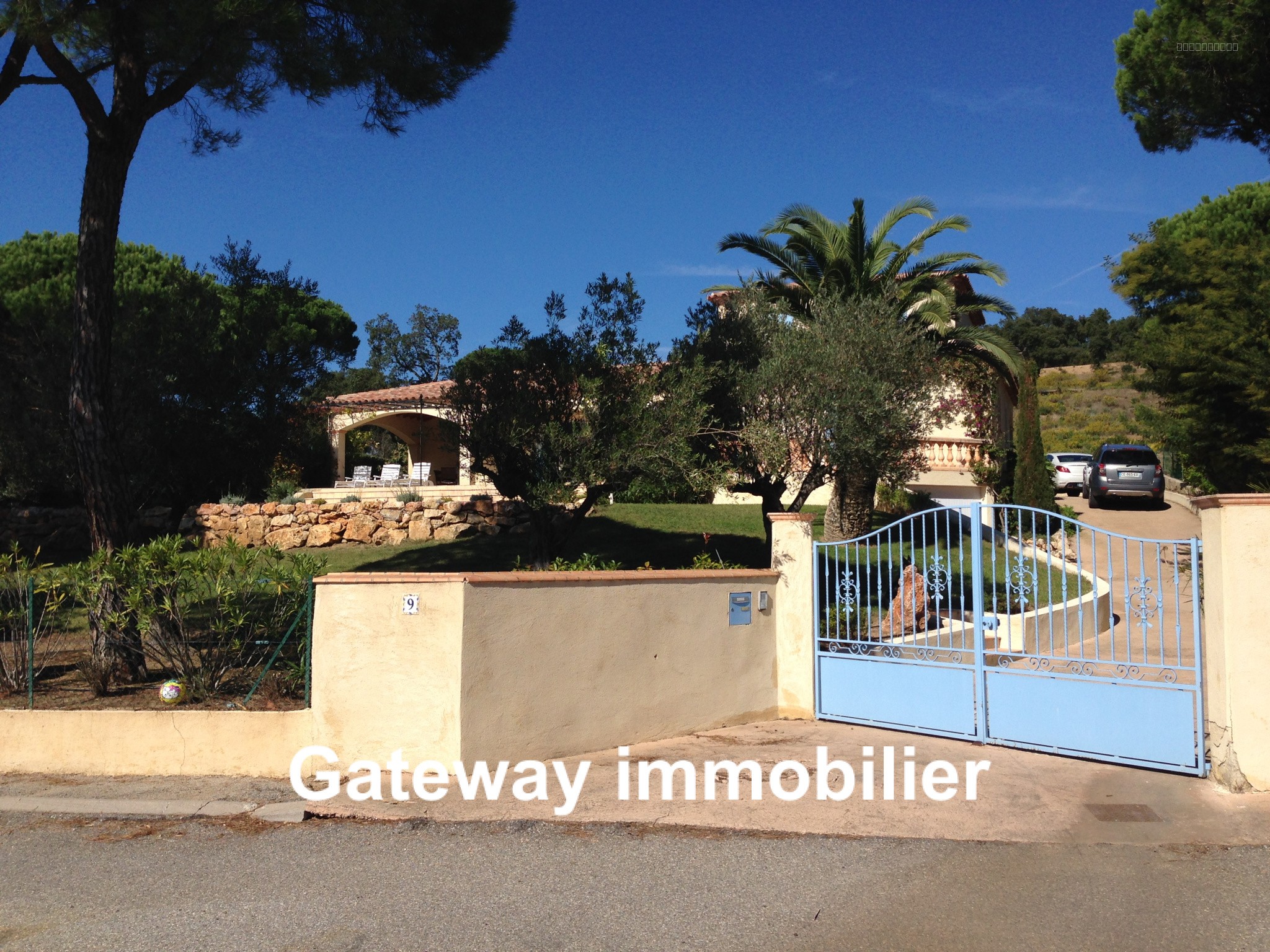 MAISON PROVENCALE DE 155m2 À SAINTE MAXIME — photo 3