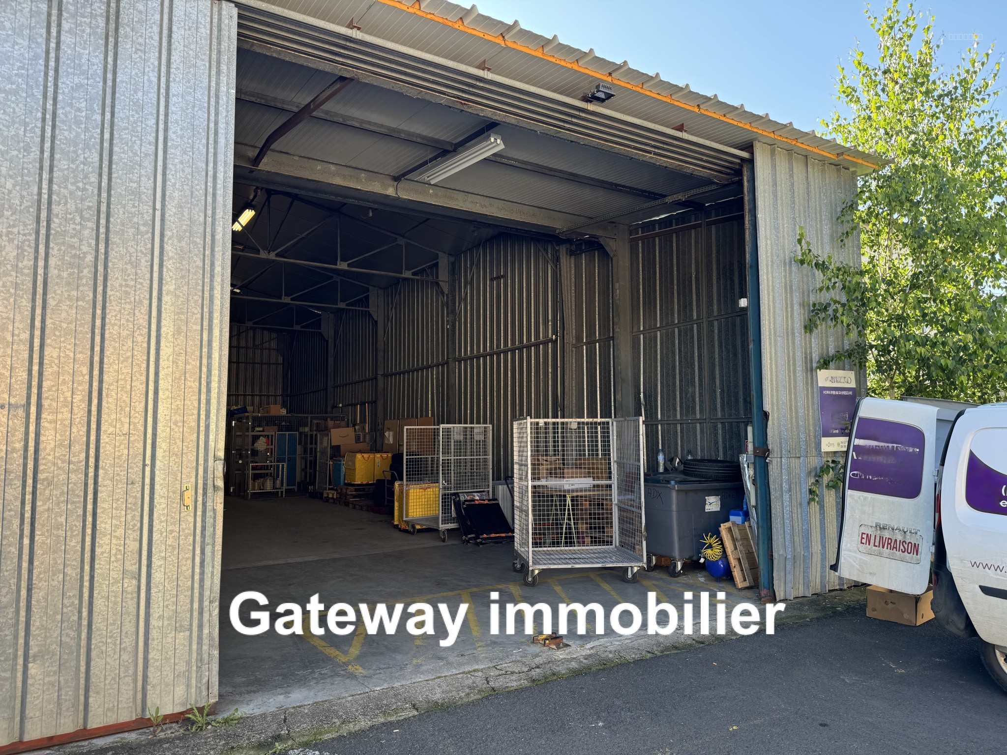 ENTREPÔT 337M2 À ISSOIRE — photo 5