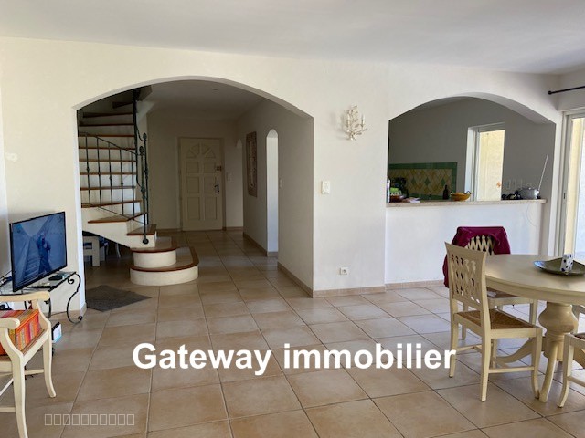 MAISON PROVENCALE DE 155m2 À SAINTE MAXIME — photo 18