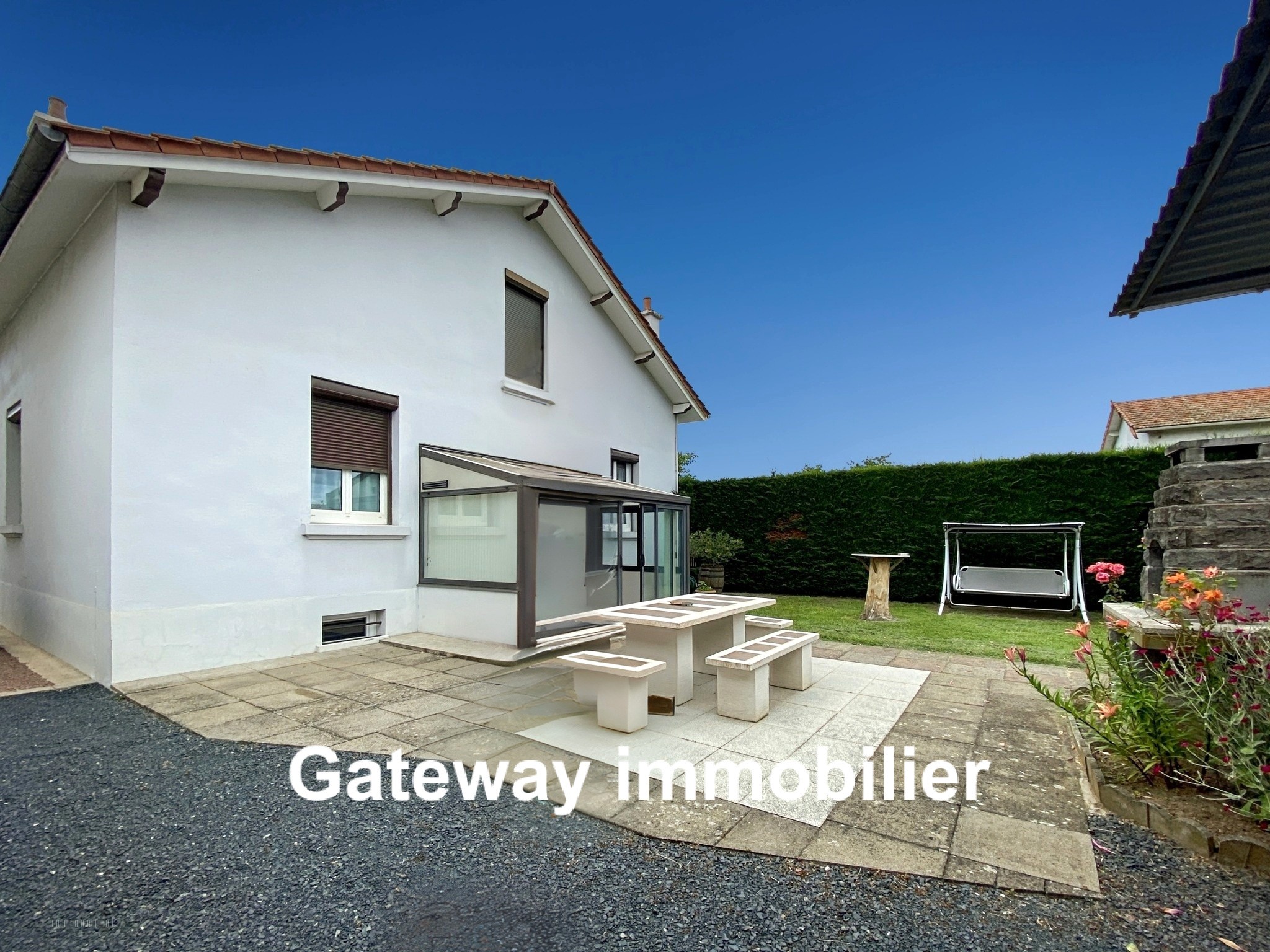 Maison Individuelle de Charme à Vic-le-Comte (Longues), 63270 — photo 4
