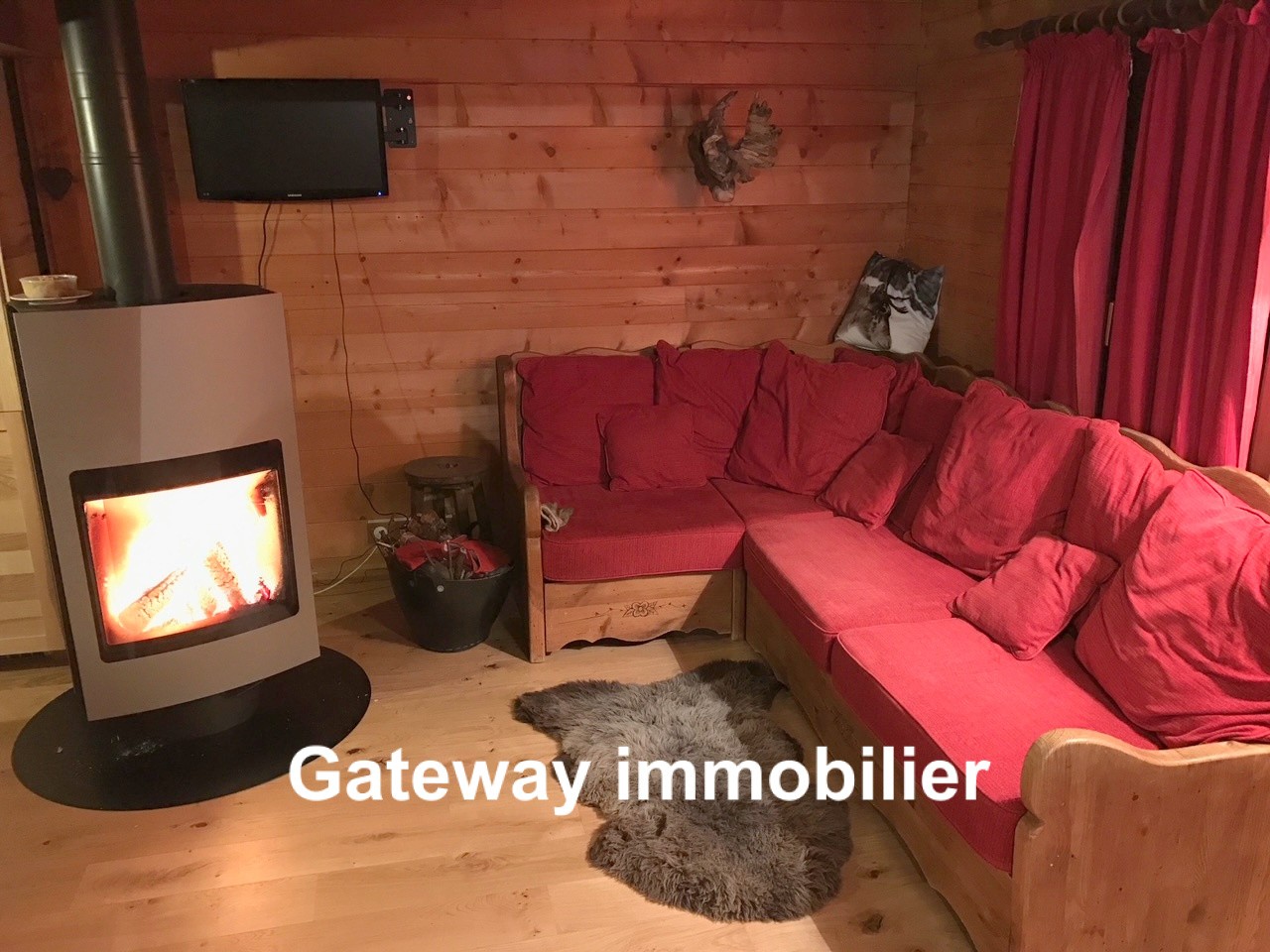 EXCLUSIVITE À Besse-Et-Saint-Anastaise (63), chalet en bois en vente — photo 17