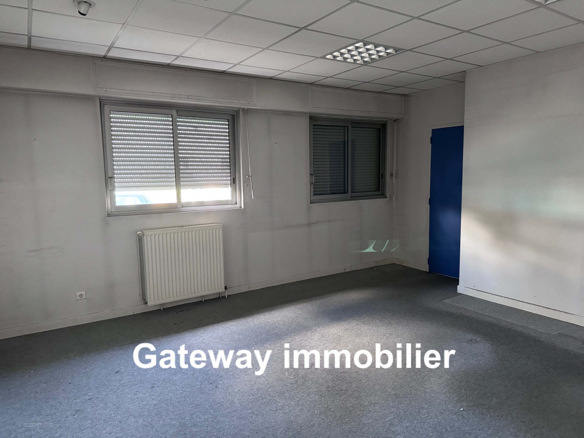 Location de Bureaux Professionnels  218 m2- Clermont-Ferrand (63000) LE BREZET — photo 8