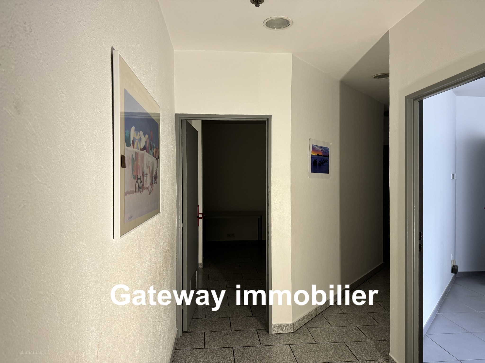 PLATEAUX DE BUREAUX 87,5m2 CLERMONT-FERRAND — photo 2