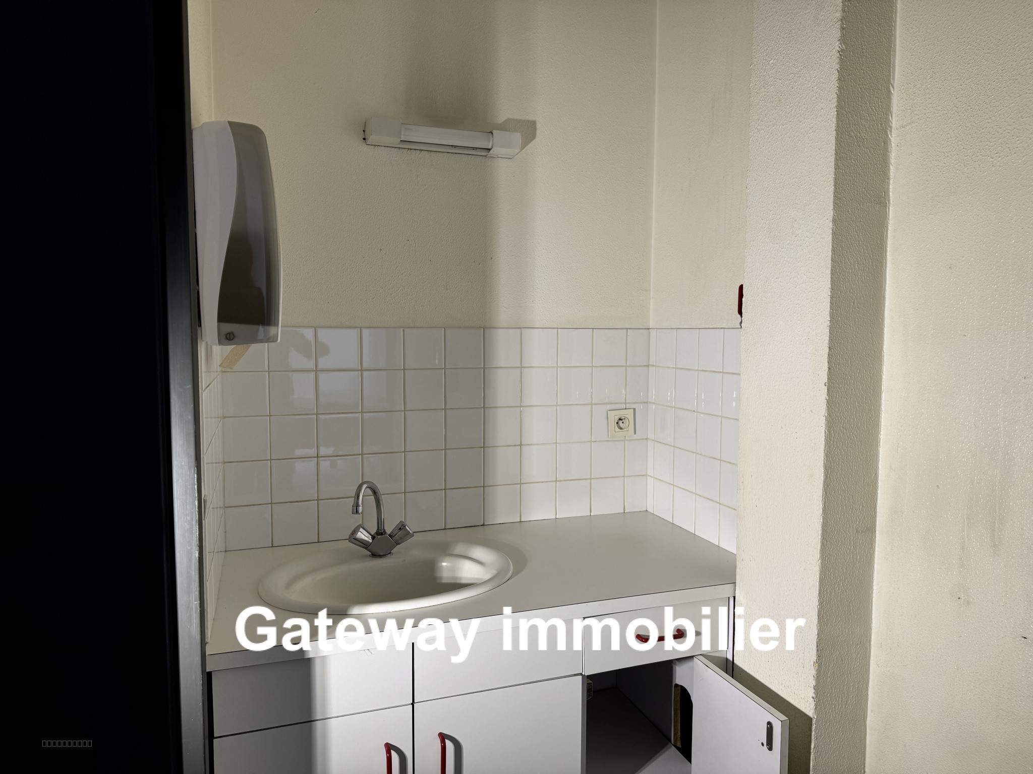 PLATEAUX DE BUREAUX 87,5m2 CLERMONT-FERRAND — photo 8