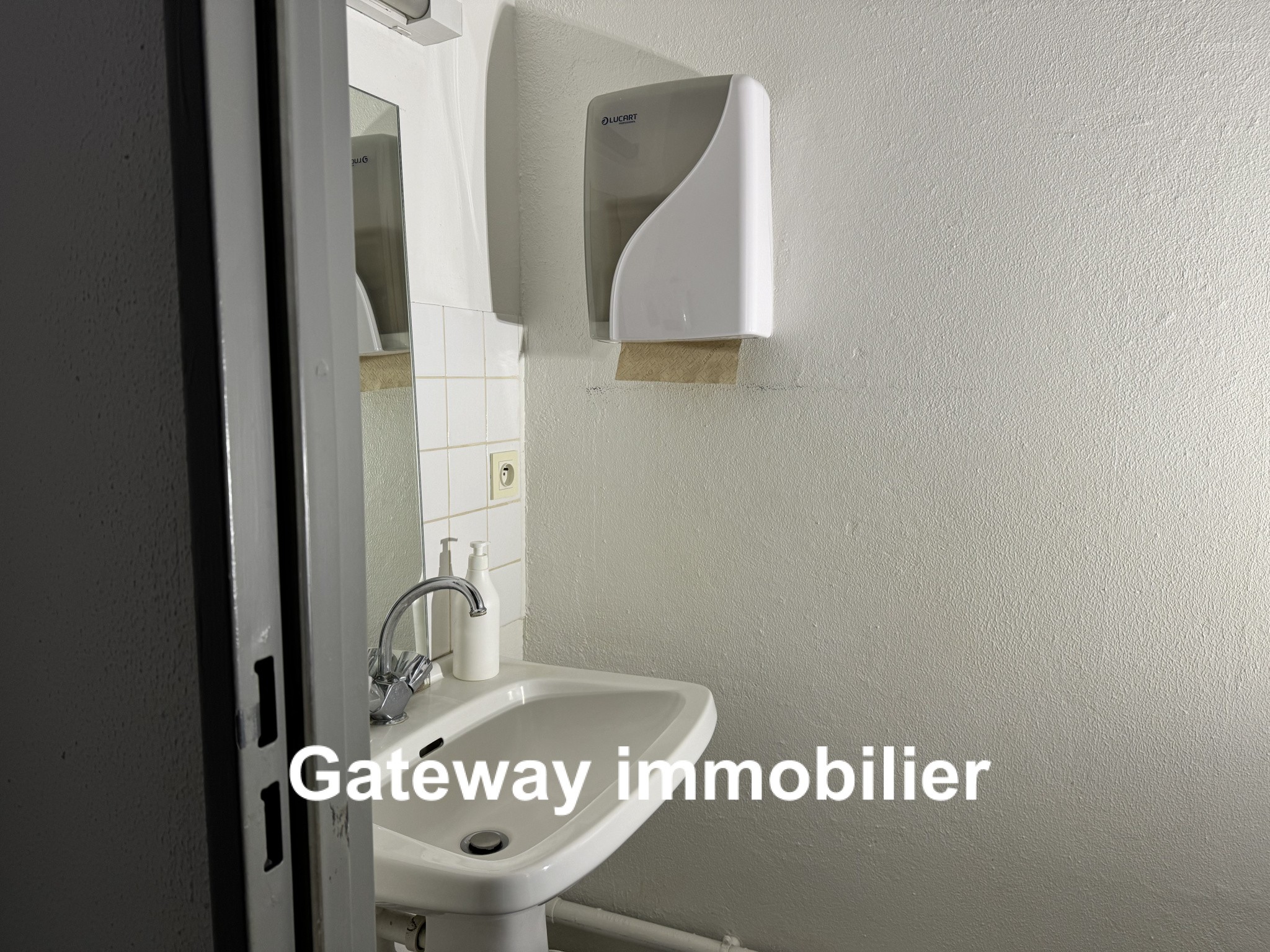PLATEAUX DE BUREAUX 87,5m2 CLERMONT-FERRAND — photo 7