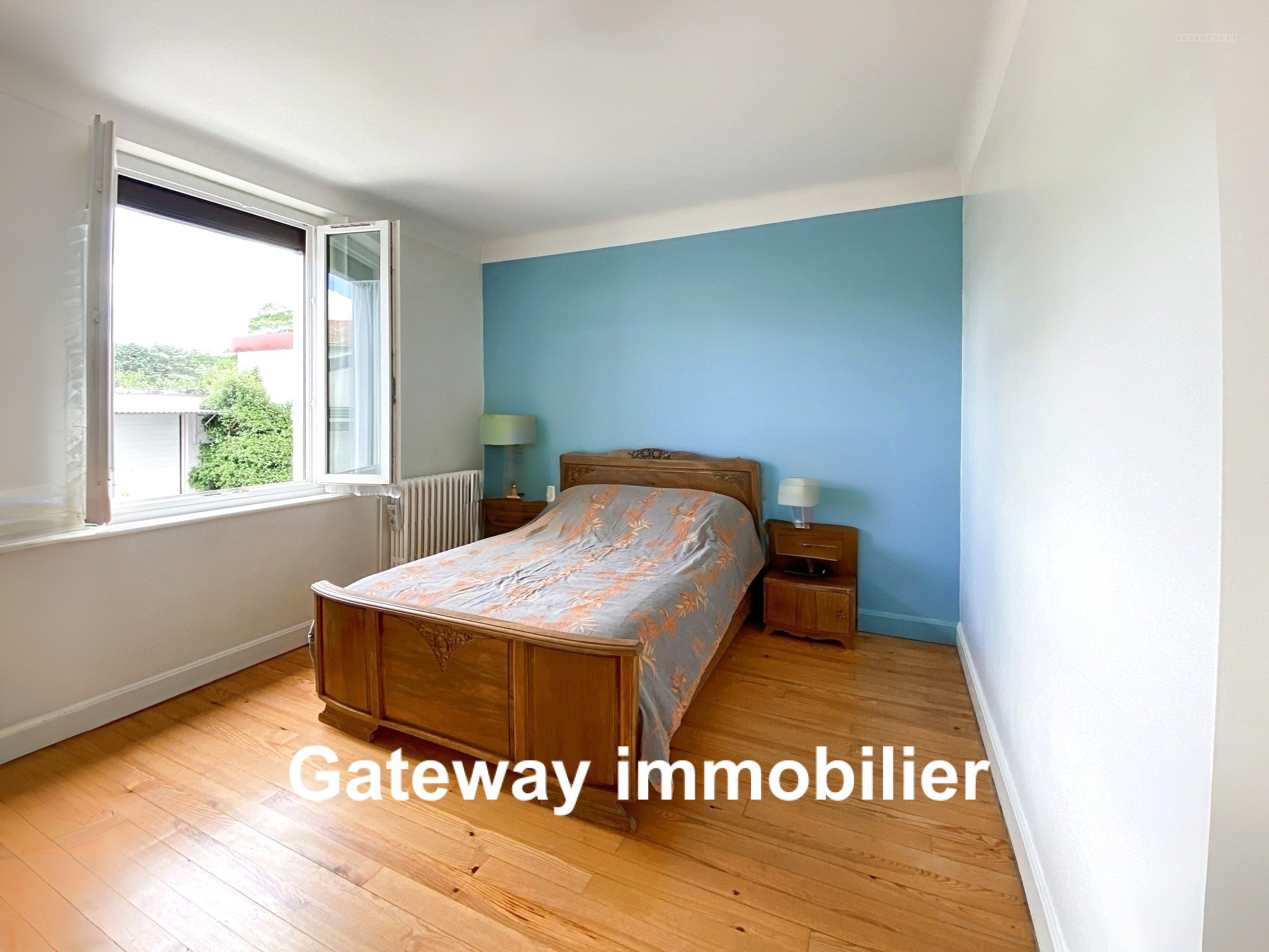 Maison Individuelle de Charme à Vic-le-Comte (Longues), 63270 — photo 9