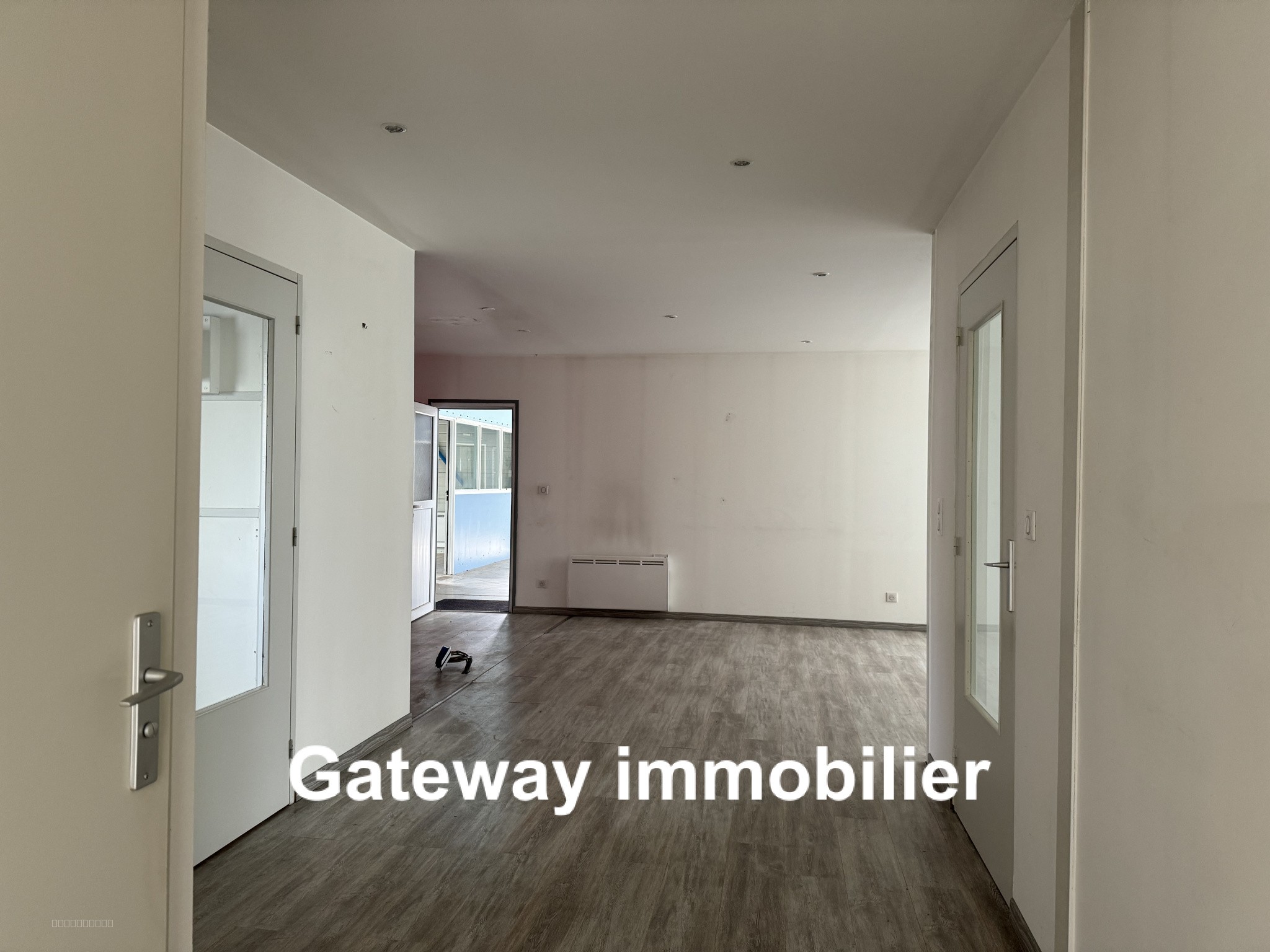 LOCATION LOCAL D'ACTIVITÉ DE 375M2 À ISSOIRE — photo 12