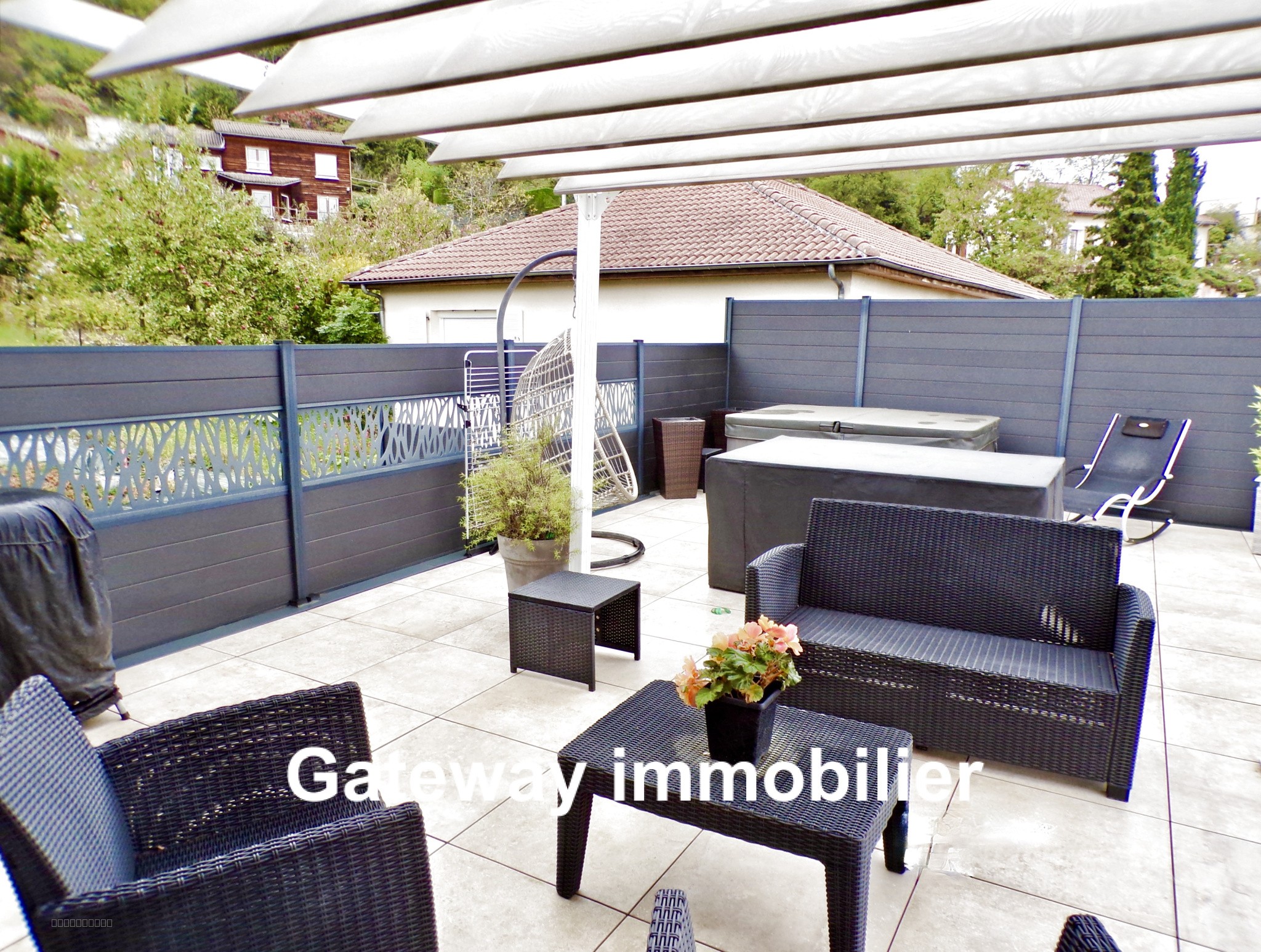 APPARTEMENT DE STANDING — photo 2