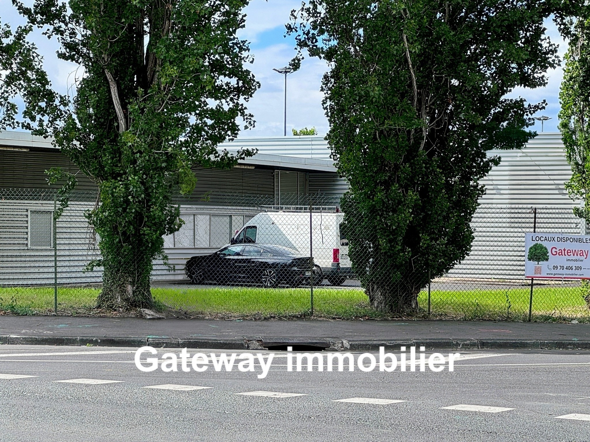 Location de Bureaux Professionnels  218 m2- Clermont-Ferrand (63000) LE BREZET — photo 5