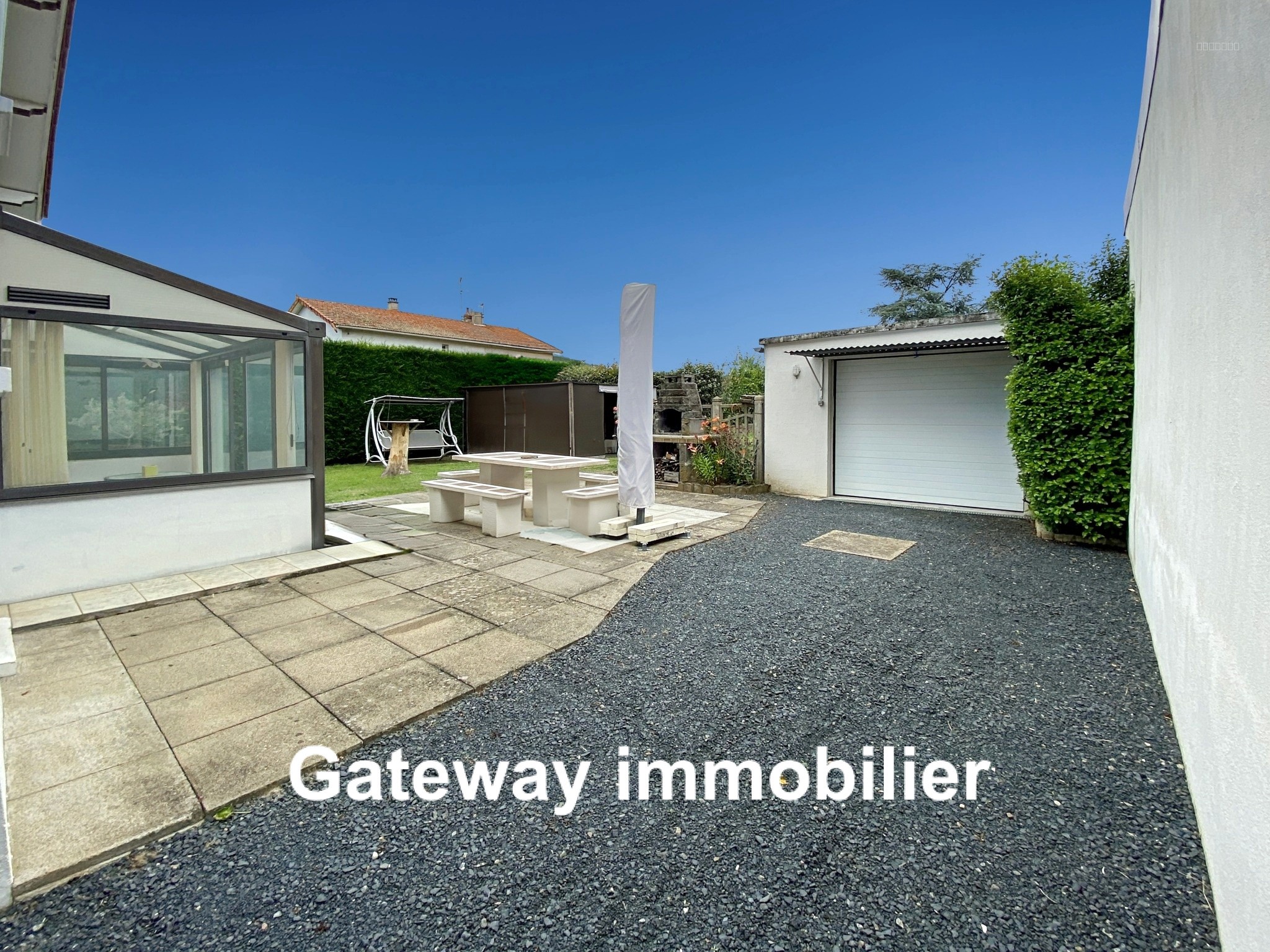 Maison Individuelle de Charme à Vic-le-Comte (Longues), 63270 — photo 5
