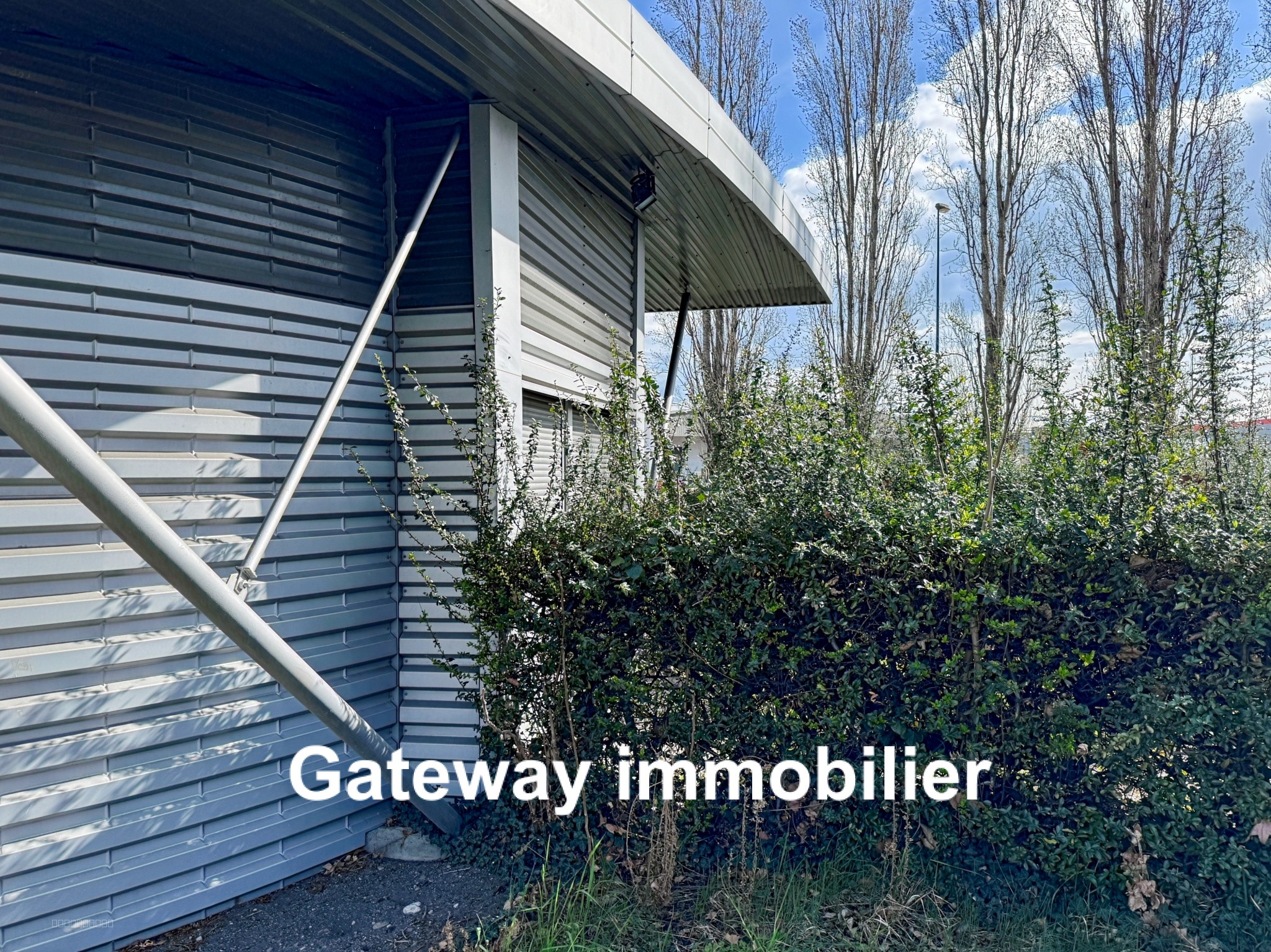 Location de Bureaux Professionnels  218 m2- Clermont-Ferrand (63000) LE BREZET — photo 6
