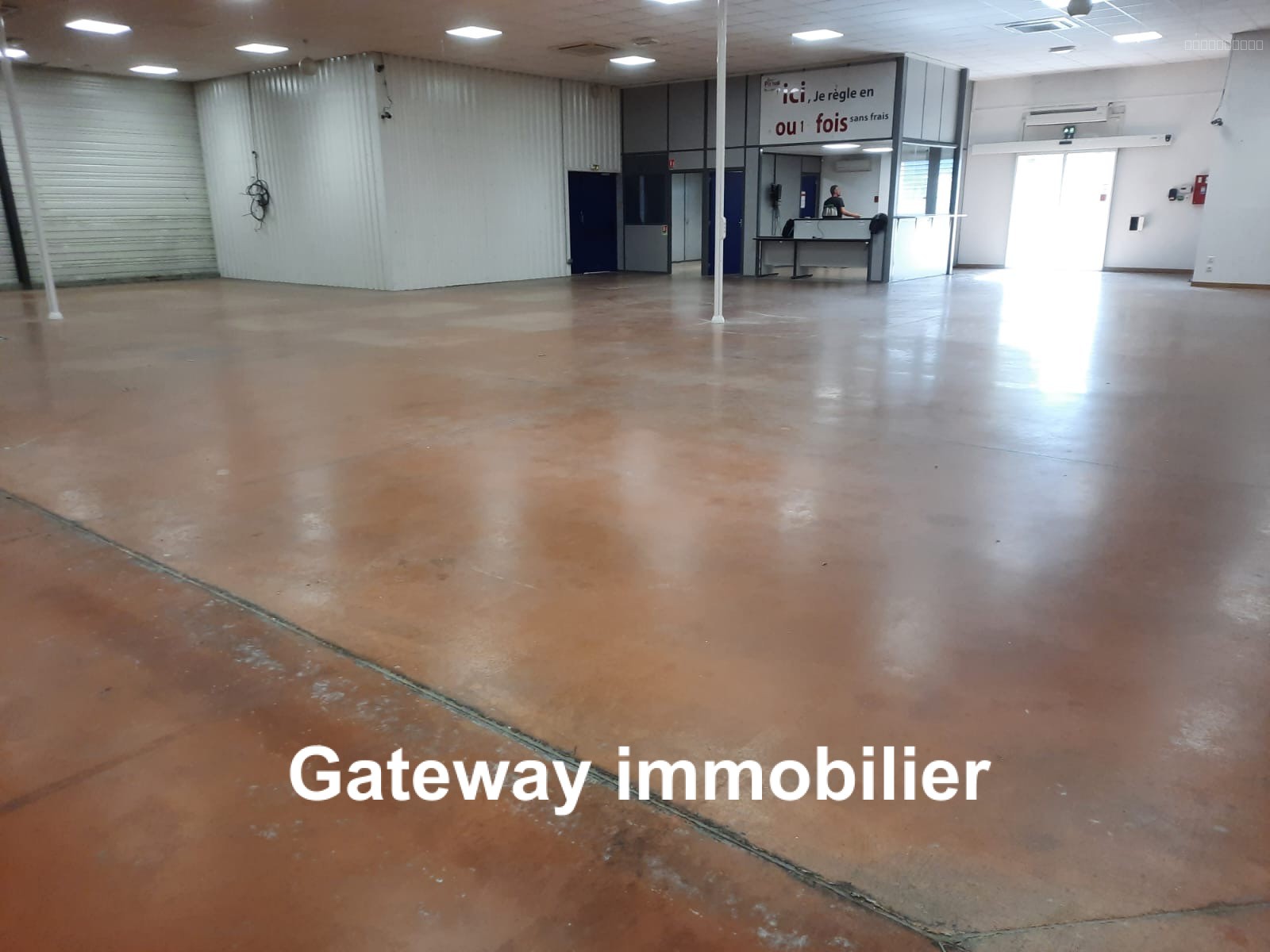 LOCAL D'ACTIVITÉ OU COMMERCIAL À COURNON D'AUVERGNE 610m2 — photo 7