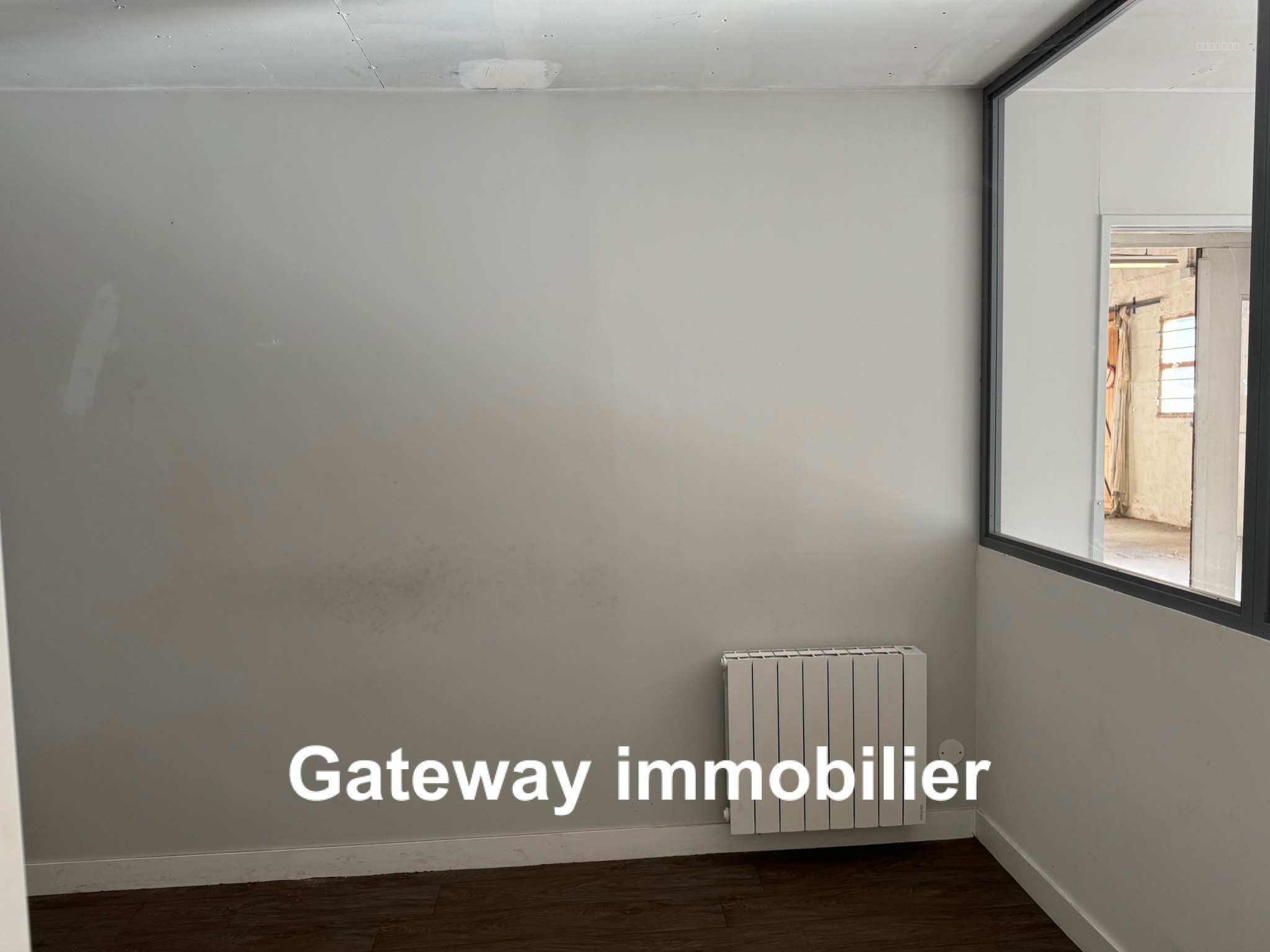 LOCATION LOCAL PROFESSIONNEL 210M2 à ISSOIRE — photo 5