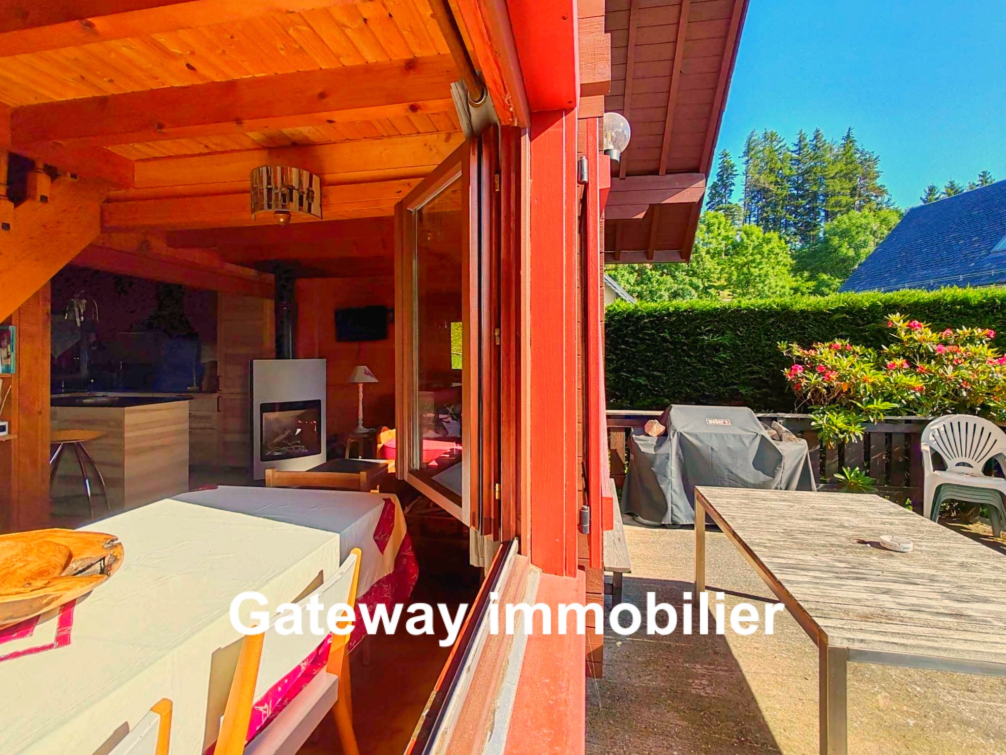 EXCLUSIVITE À Besse-Et-Saint-Anastaise (63), chalet en bois en vente — photo 5
