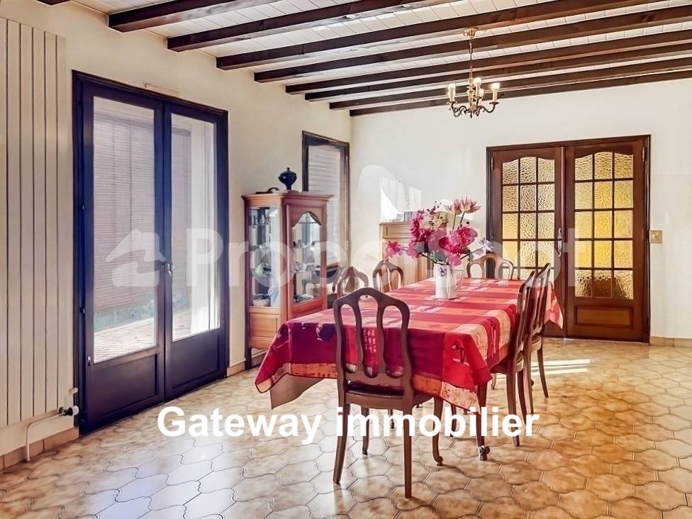 À VENDRE - APPARTEMENT T3   CLERMONT-FERRAND   62,64 m2   1ER ÉTAGE   SANS ASCENSEUR   PARKING & CAVE — photo 2