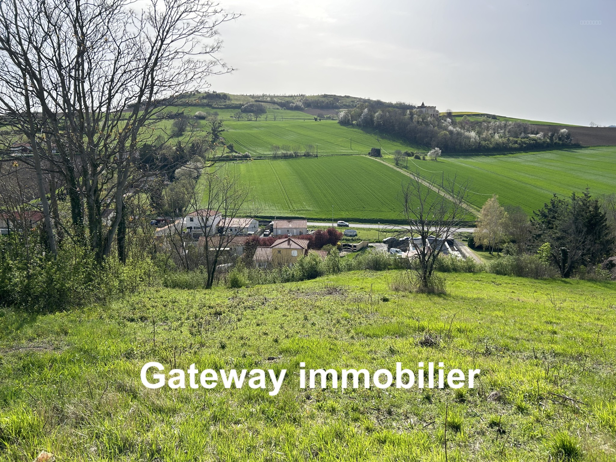 En exclusivité 2 terrains à vendre à CHAURIAT — photo 3