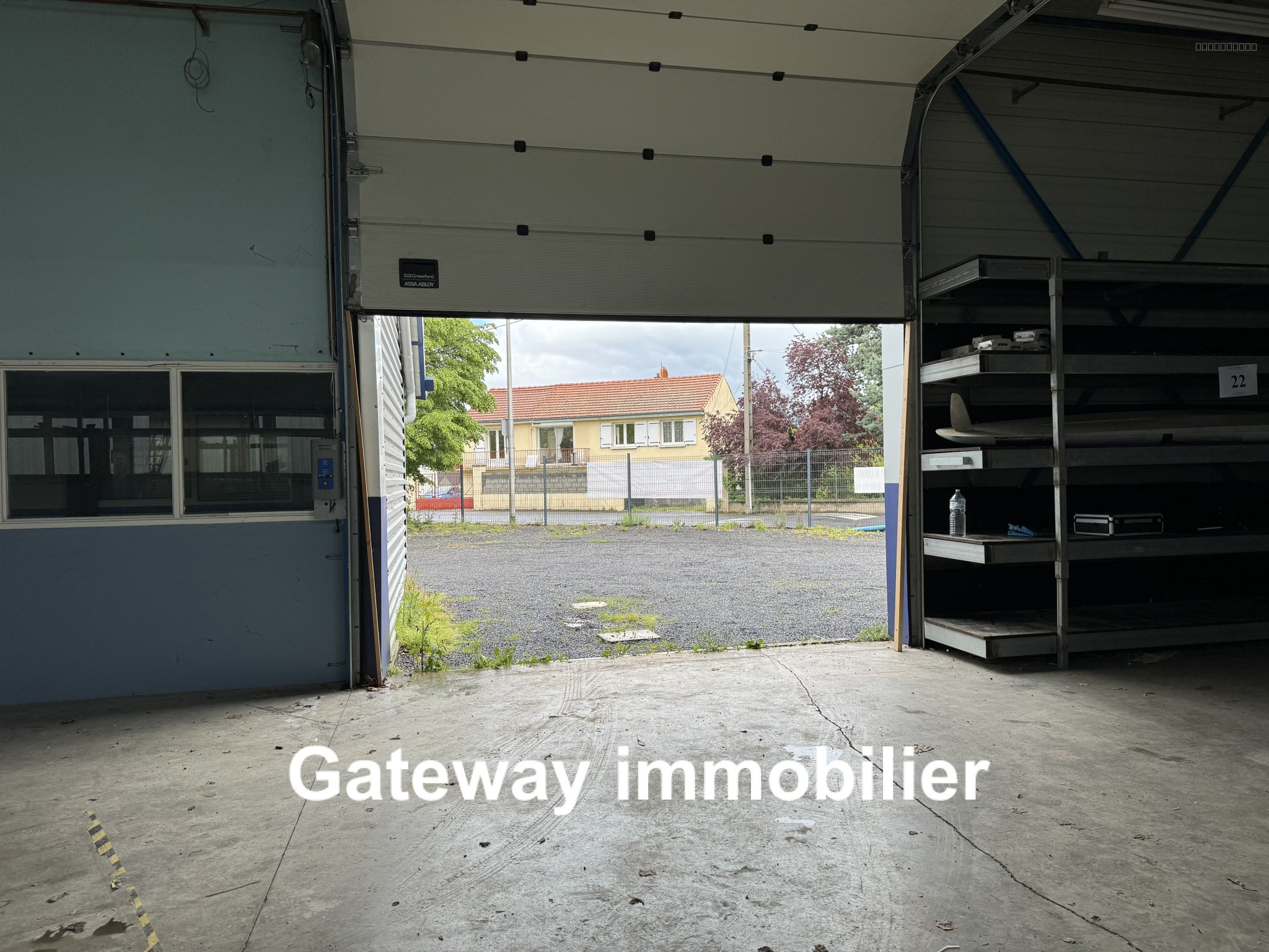 LOCATION LOCAL D'ACTIVITÉ DE 375M2 À ISSOIRE — photo 5