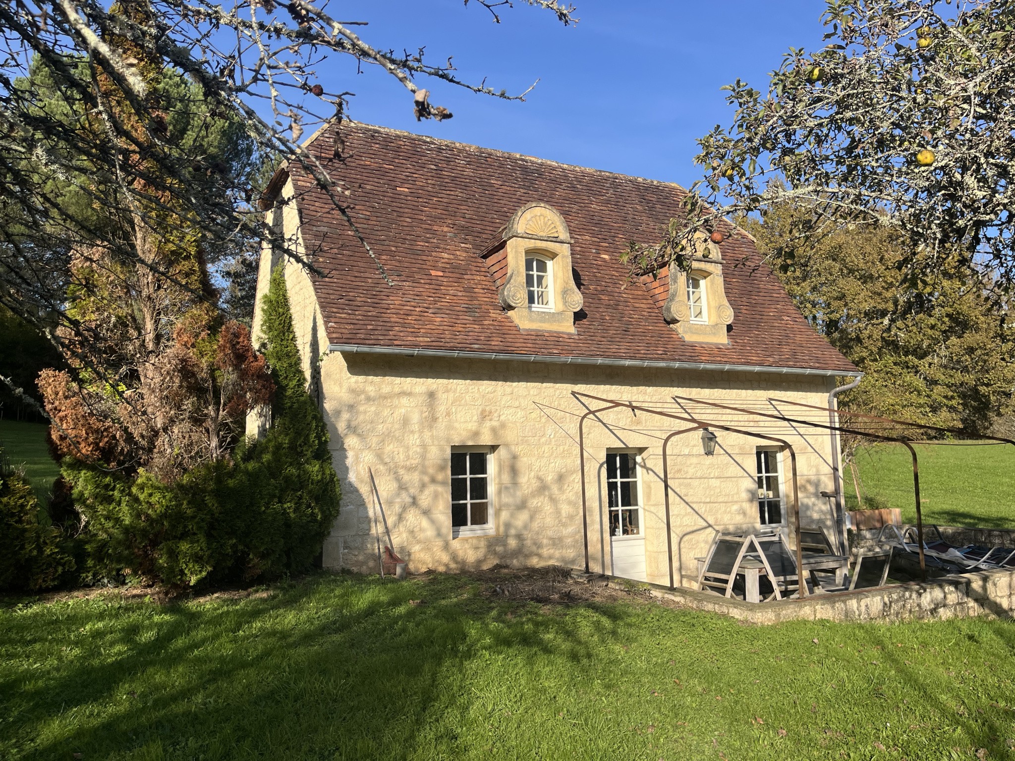 Trés belle Demeure avec gîte et dépendance à Sarlat — photo 5