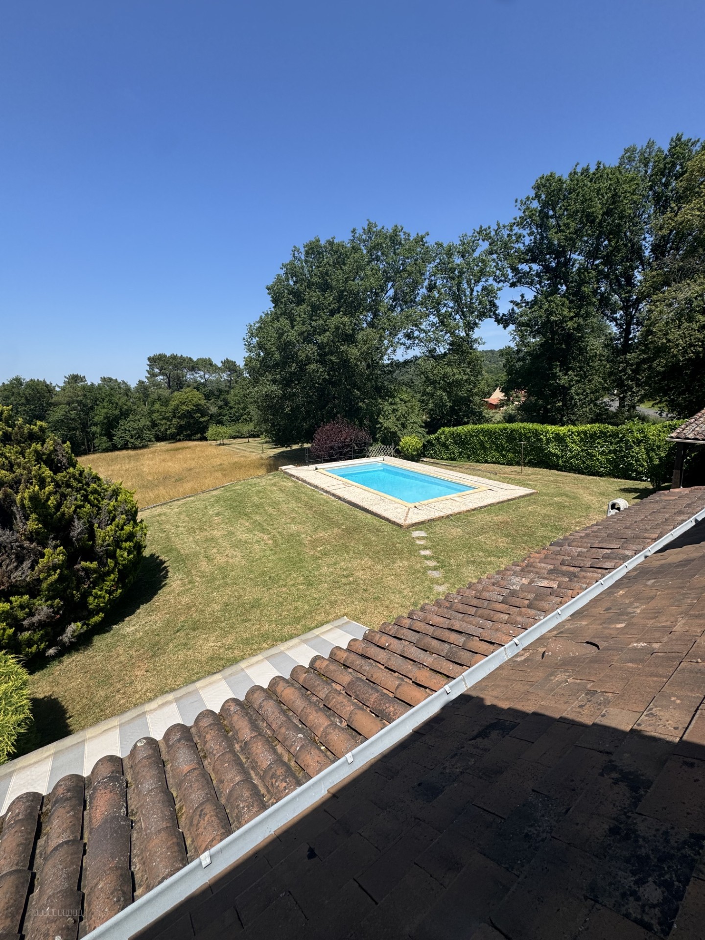 - VIAGER - Maison avec piscine, 8500 m2 de terrain à Cénac et St julien — photo 2