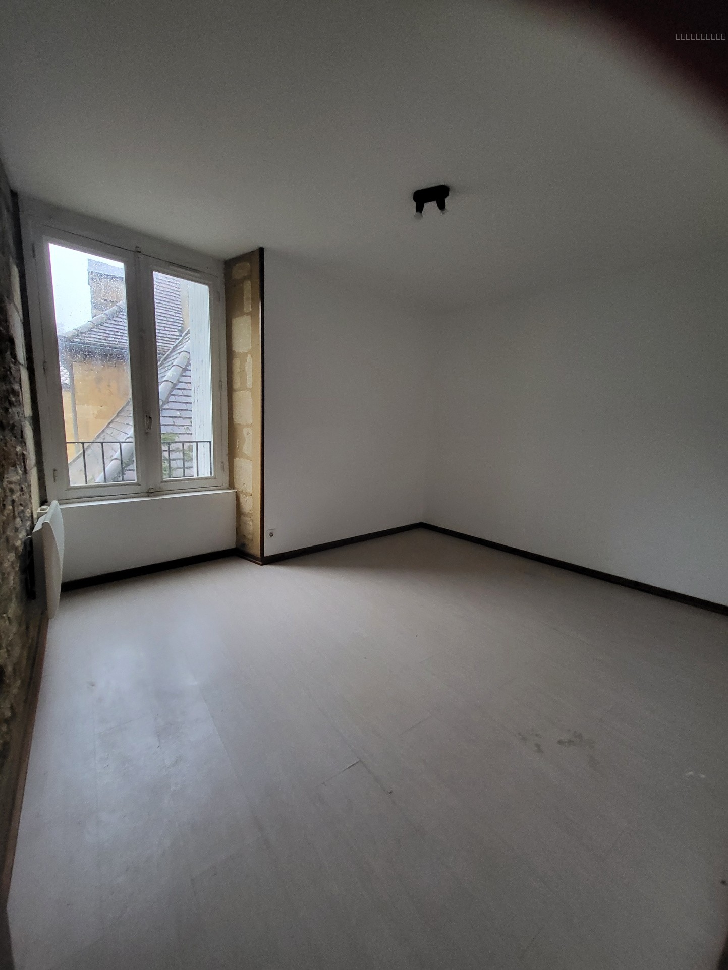En location pour petite famille à Sarlat-La-Canéda : appartement — photo 7