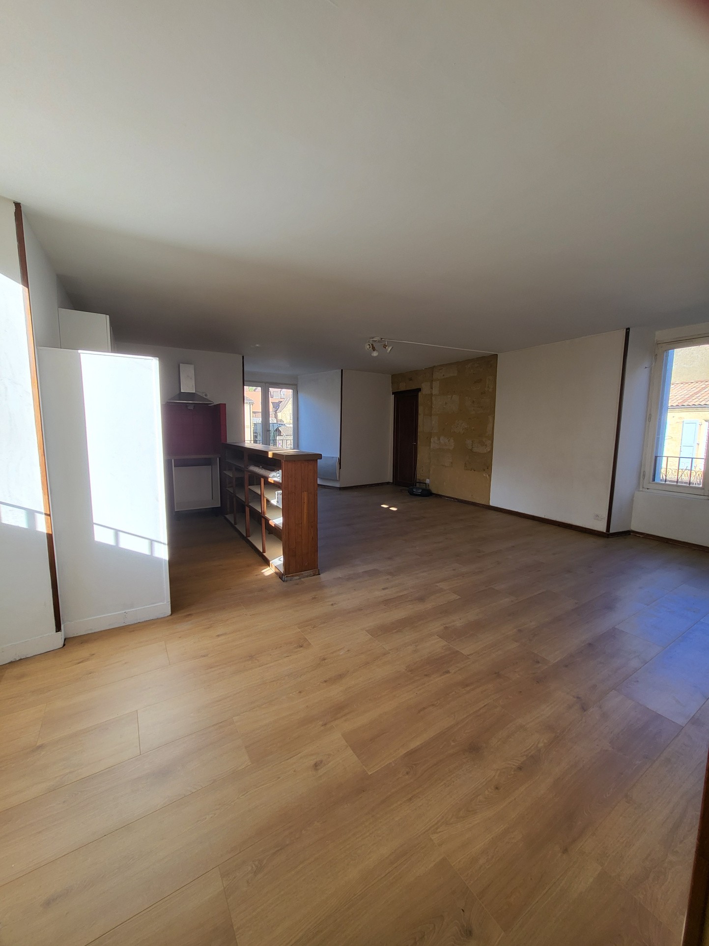 En location pour petite famille à Sarlat-La-Canéda : appartement — photo 3