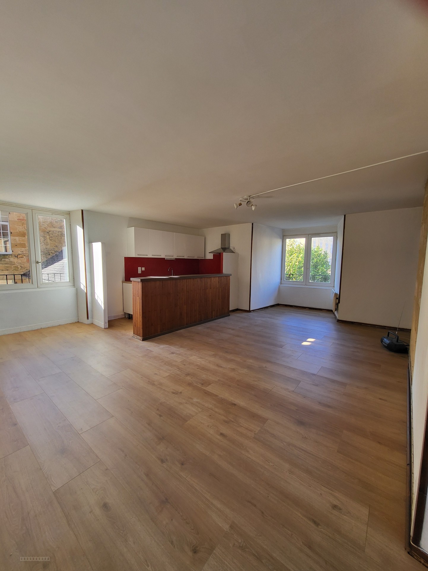 En location pour petite famille à Sarlat-La-Canéda : appartement — photo 2