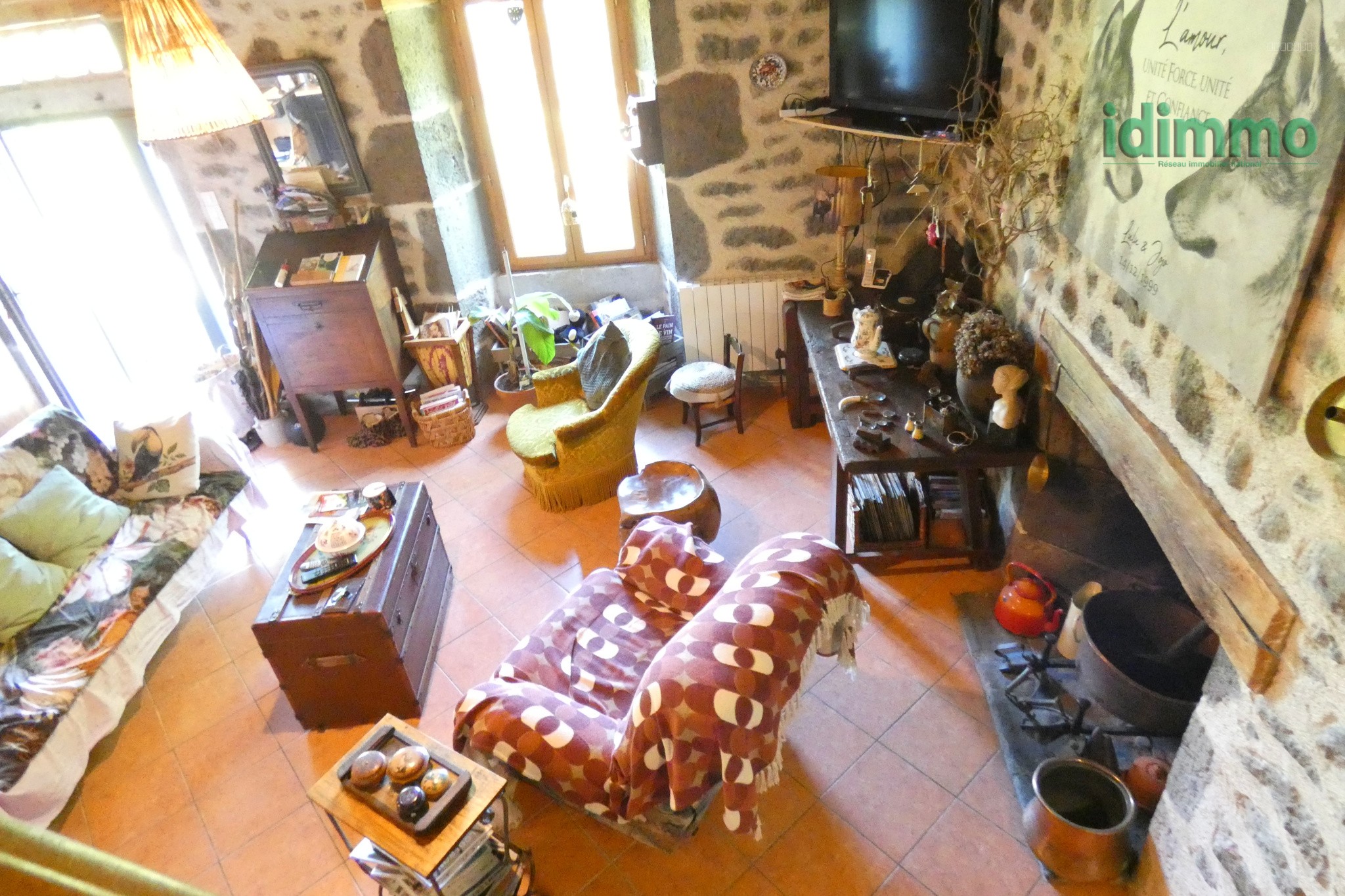 MAISON EN PIERRE RENOVEE BELLE VUE — photo 7