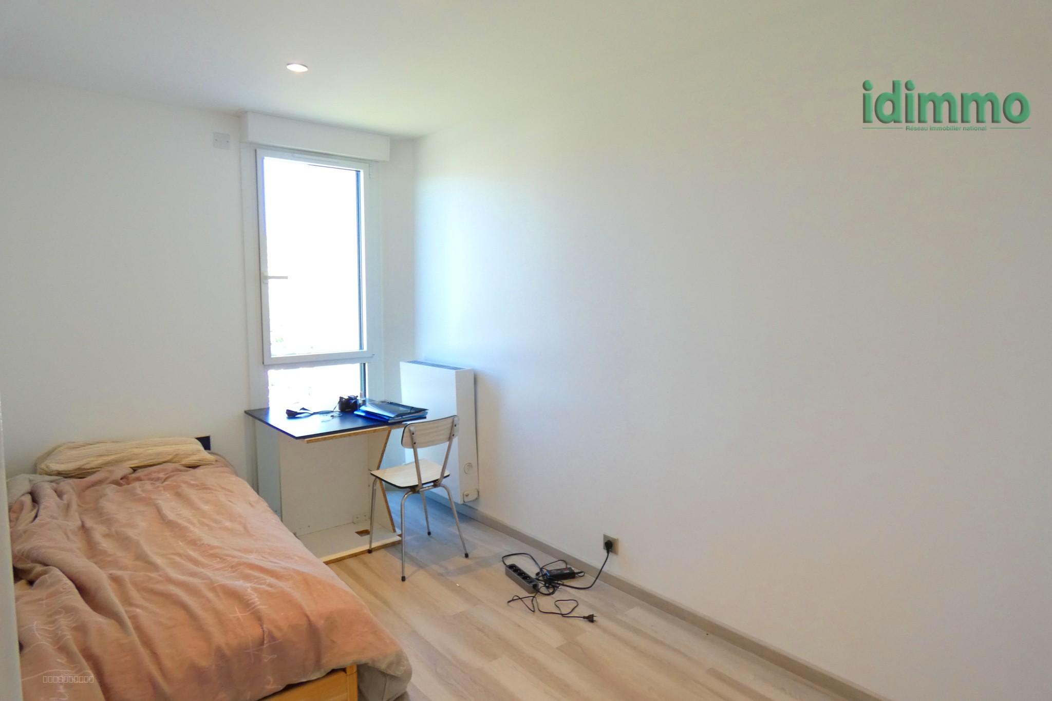 BEAU T3 RENOVE BALCON ASCENSEUR GARAGE — photo 8