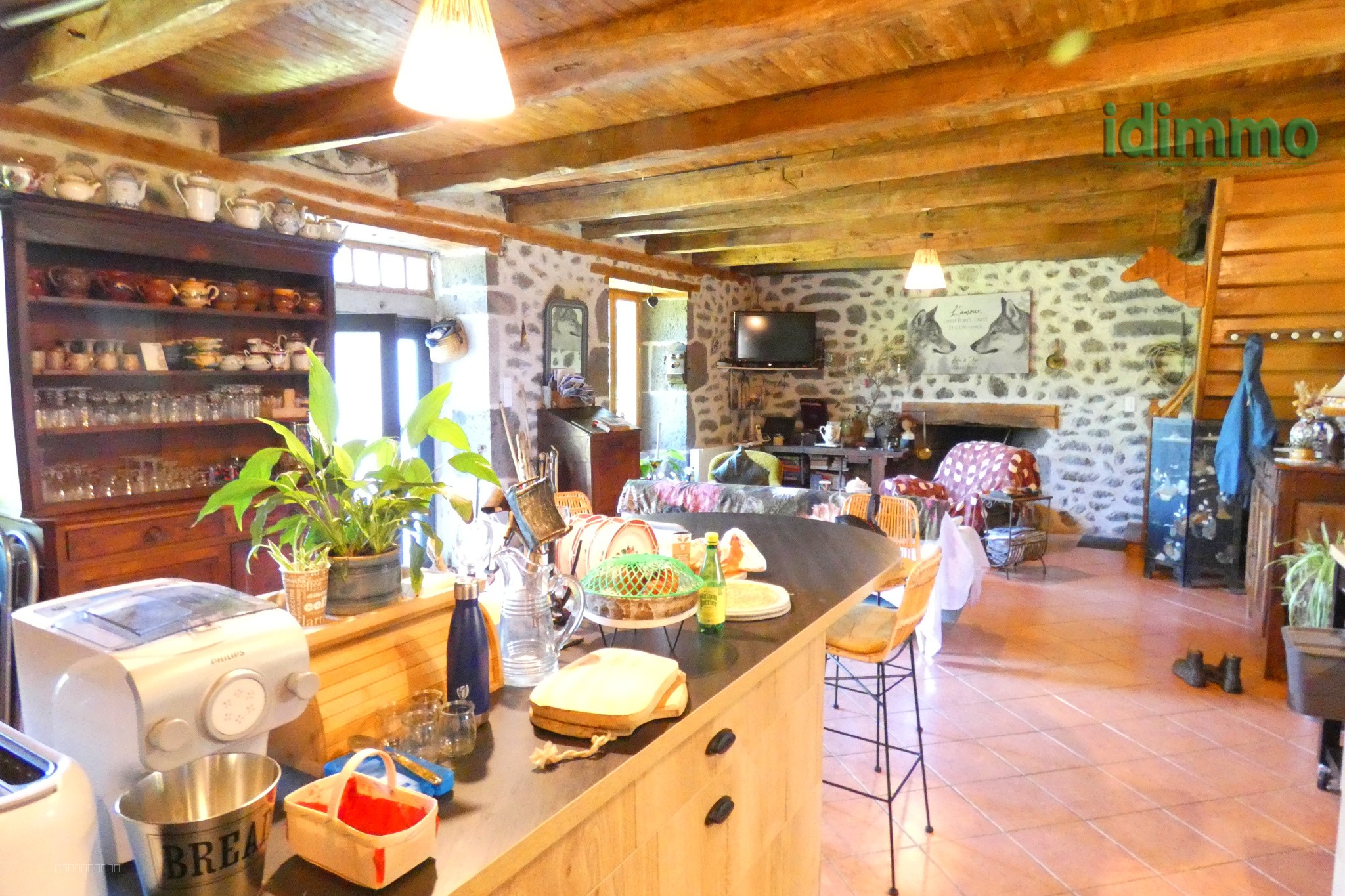 MAISON EN PIERRE RENOVEE BELLE VUE — photo 6