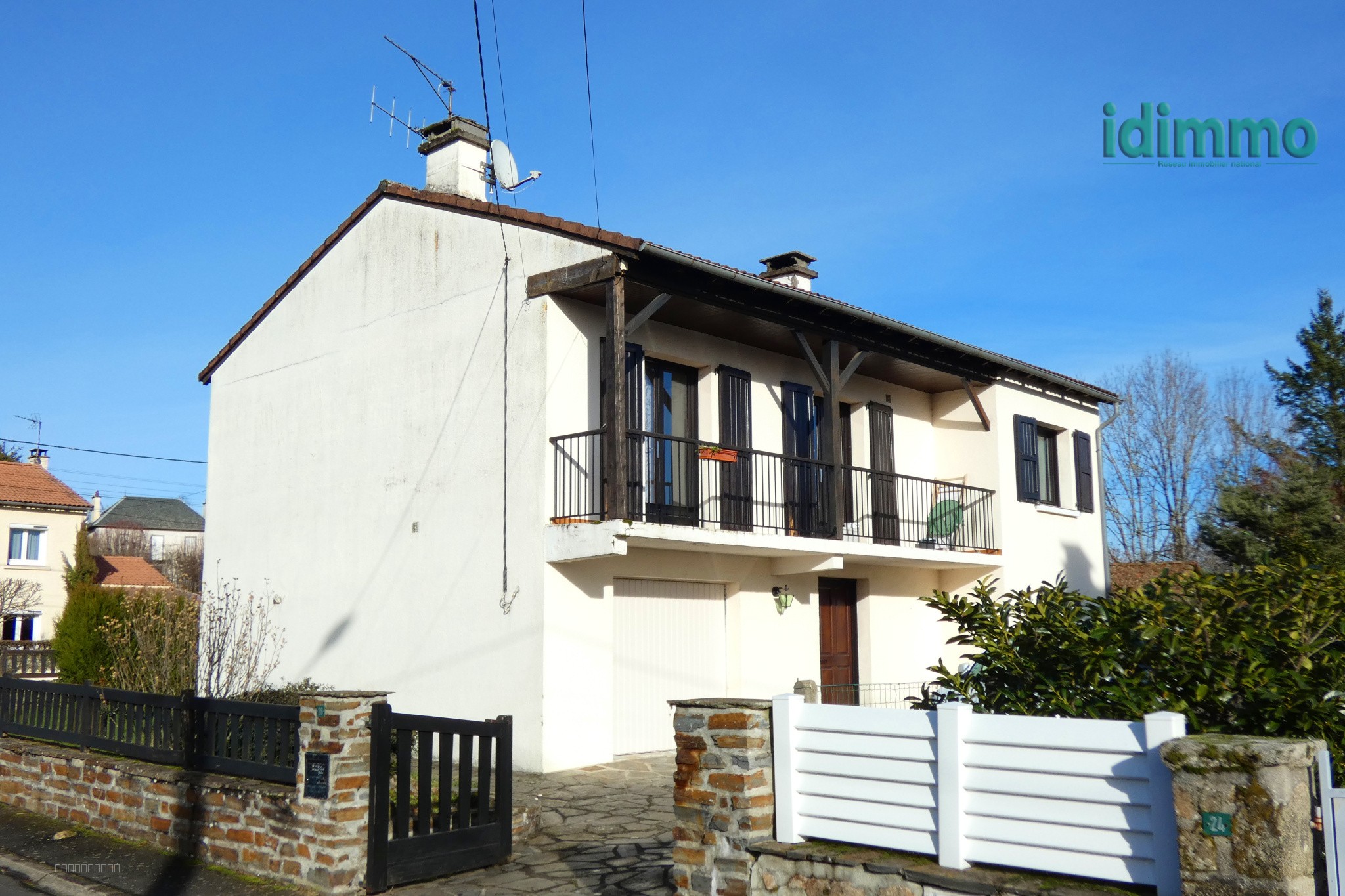 YTRAC MAISON 4 CHAMBRES — photo 2