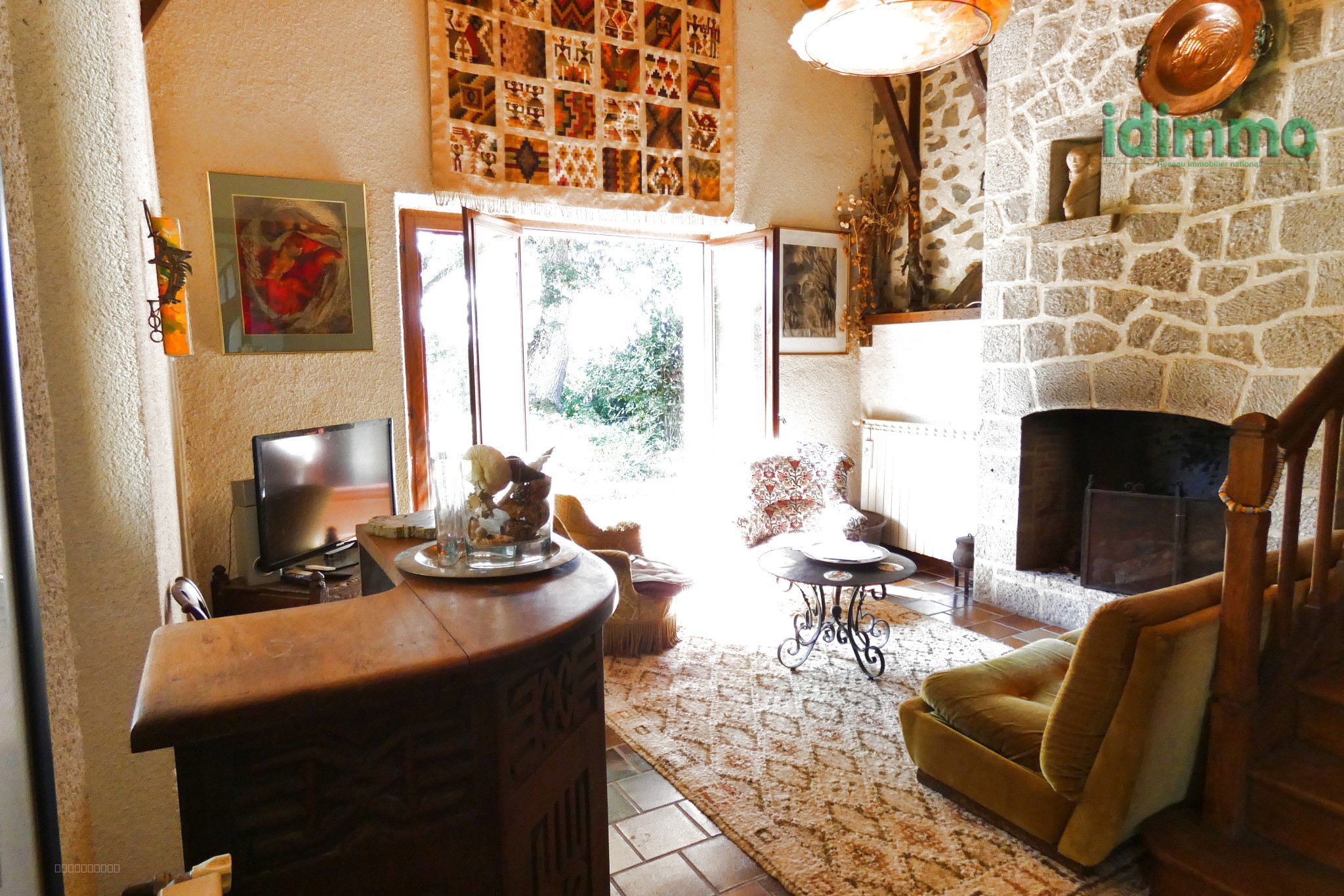 BELLE MAISON AUVERGNATE EN PIERRE — photo 2