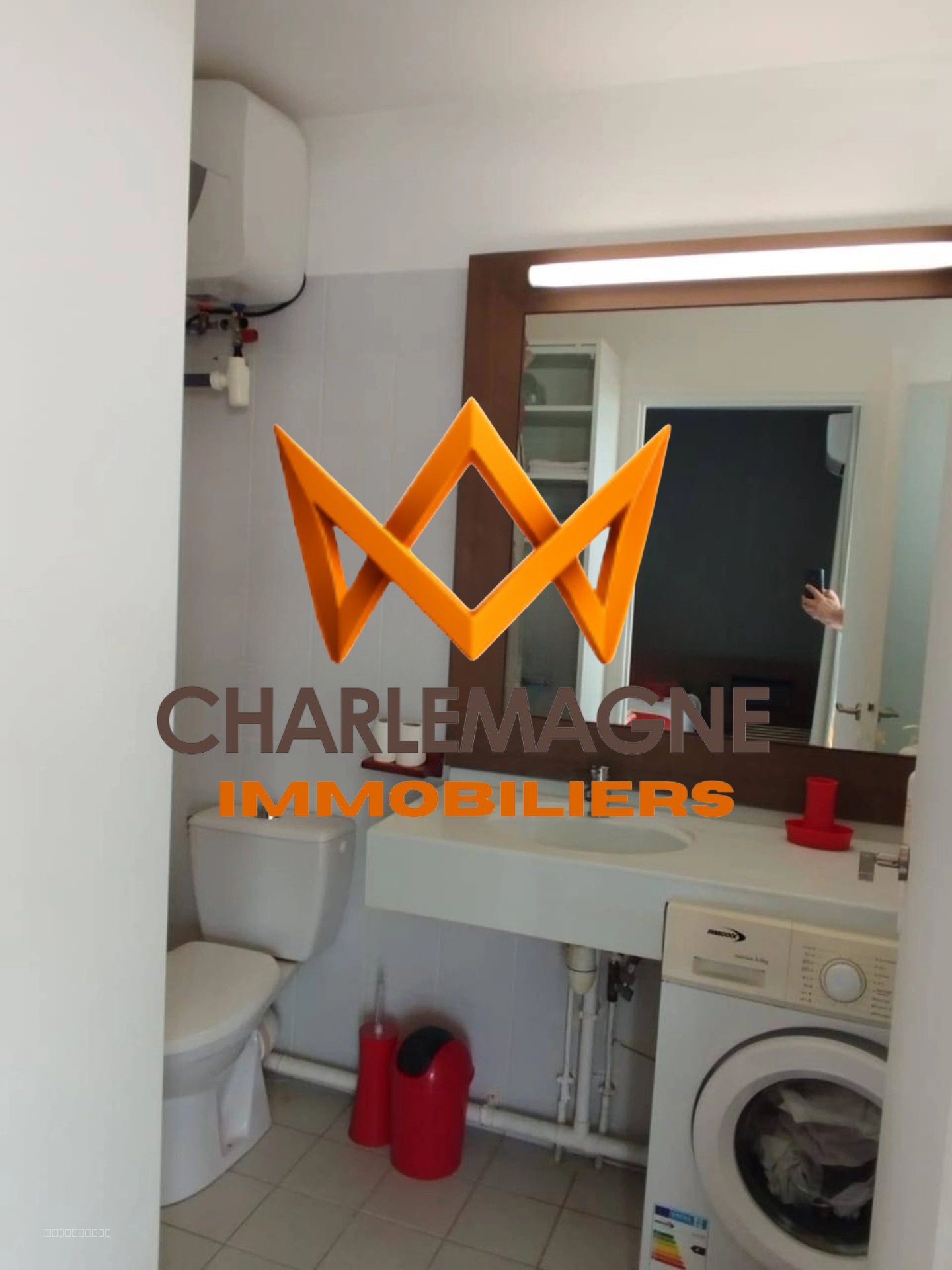 Collaboration : Studio Meublé 'Clé en Main'   Rez-de-Chaussée   Saint-François — photo 4