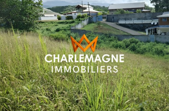 Terrain constructible à Petit-Bourg, 778 m2 — photo 3