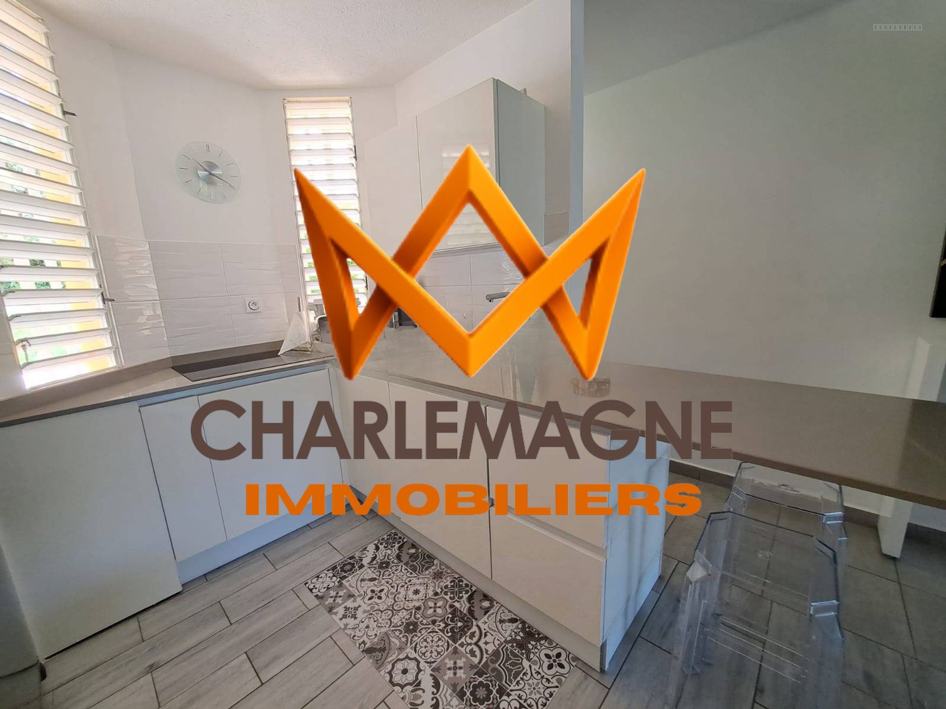Collaboration : Triplex Spacieux de 95 m2   4 Chambres   Petite Copropriété   Le Gosier — photo 7