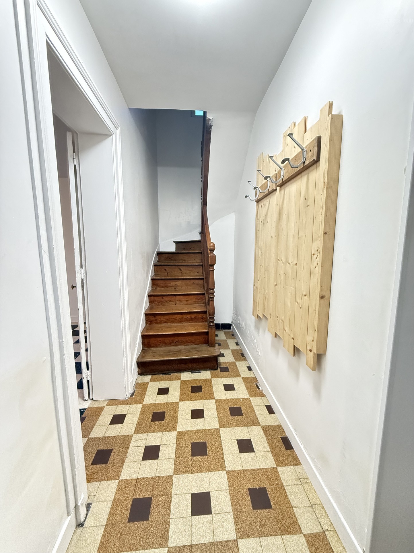Maison briques et silex 5 chambres — photo 3