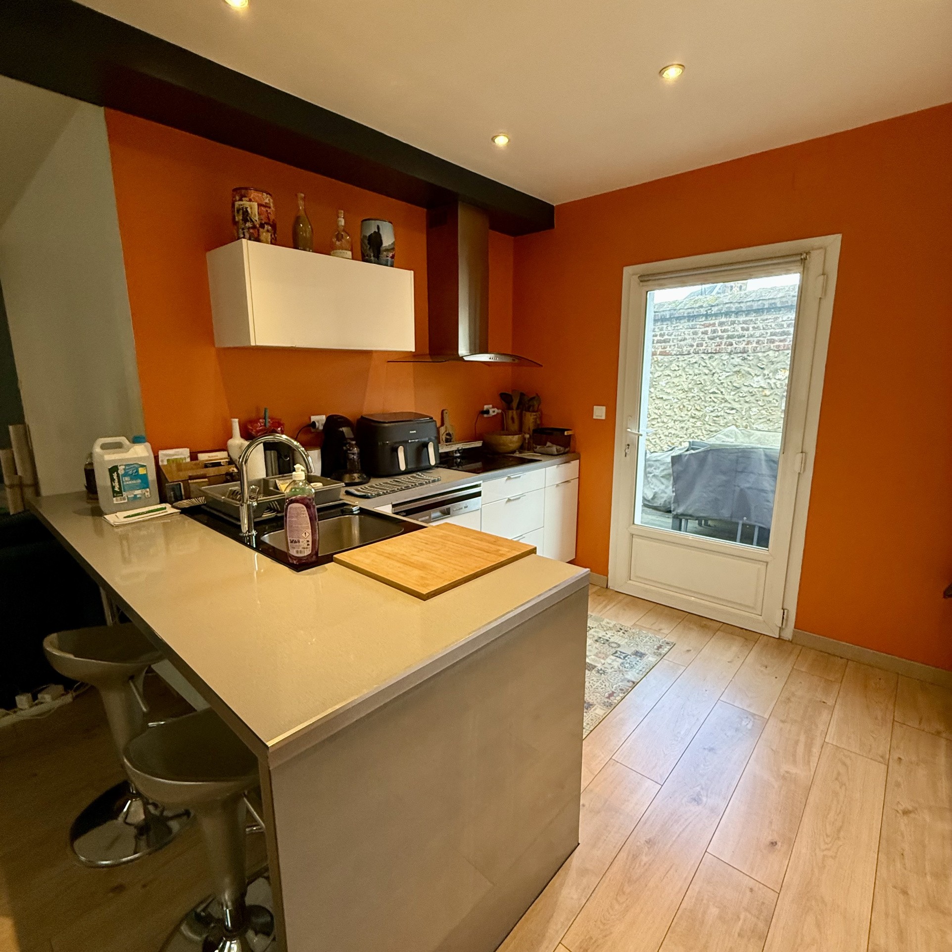 Immeuble vendu vide — photo 2