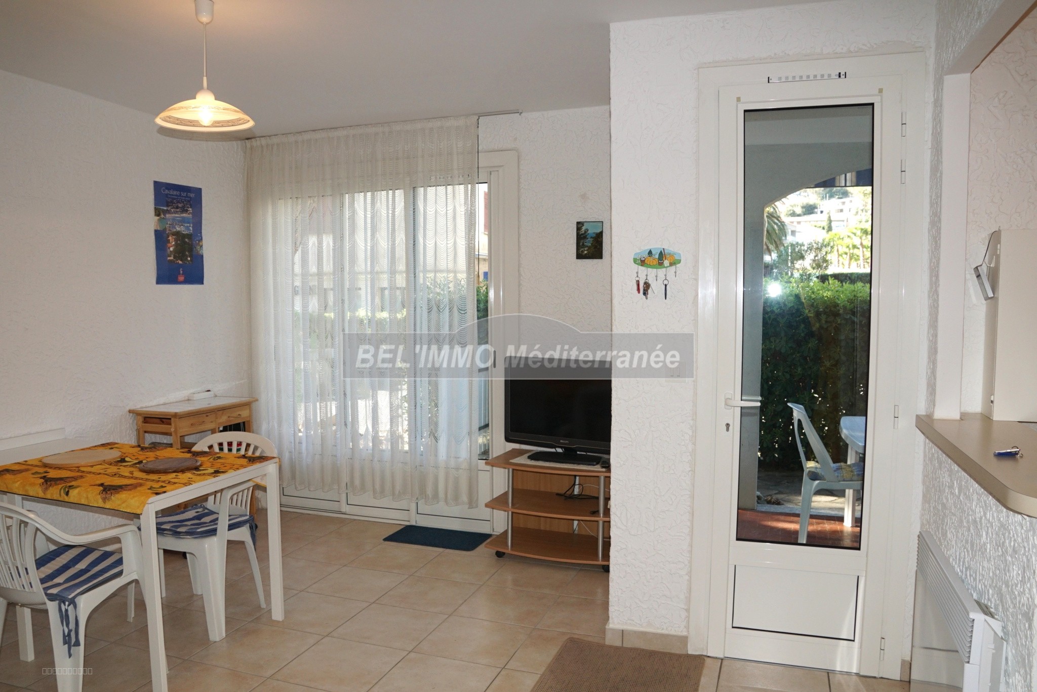 2 pièces meublé, Terrasse, Cave et Parking — photo 2