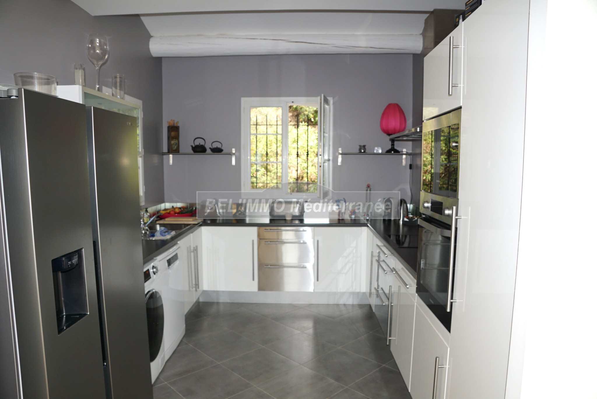 Propriété de 200 m2, piscine, terrain de 4000 m2 — photo 13
