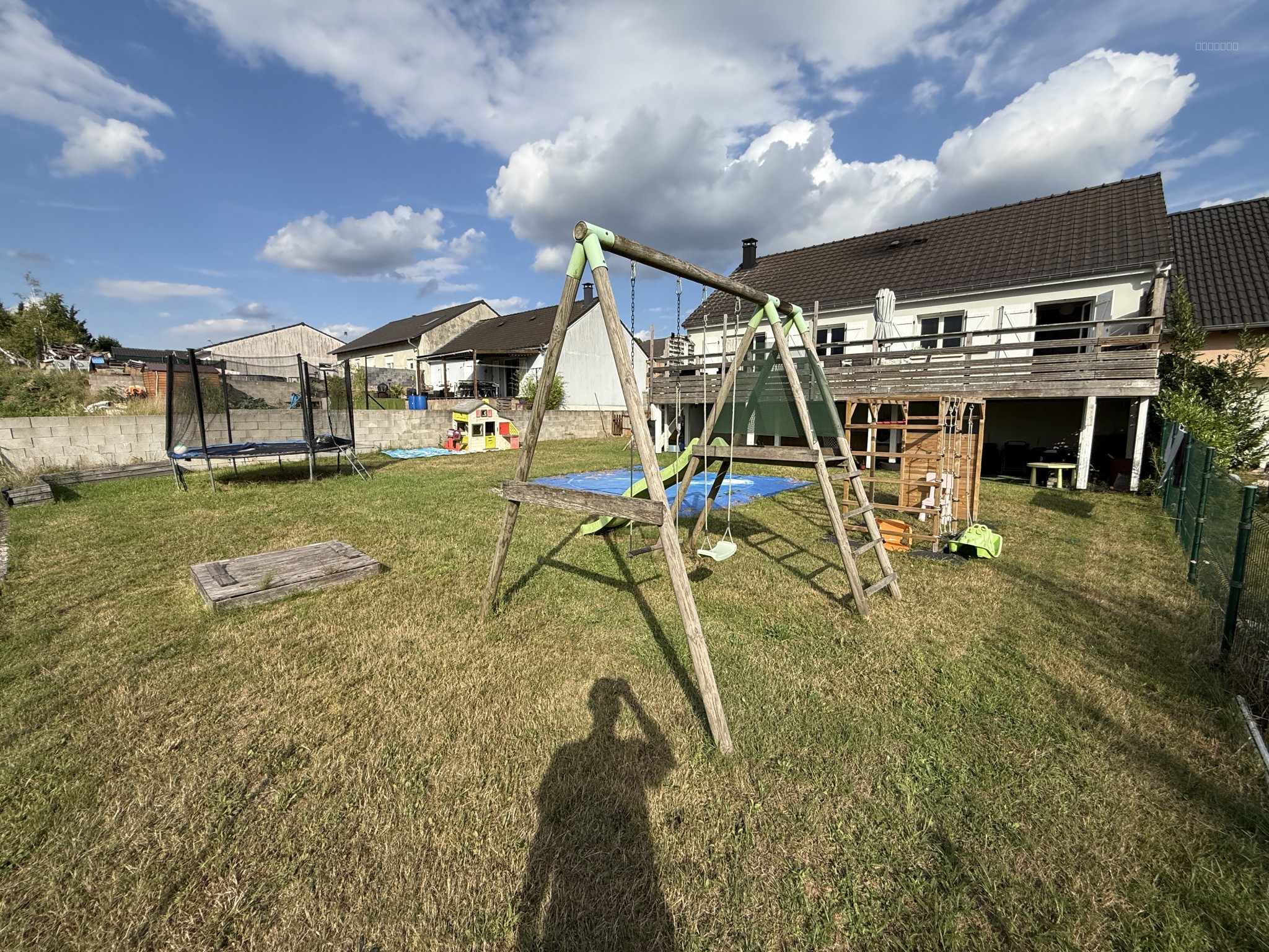 Maison plain-pied 5 pièces (100 m2 habitables)   Sous-sol complet (100 m2)   Terrain de 593 m2 — photo 3