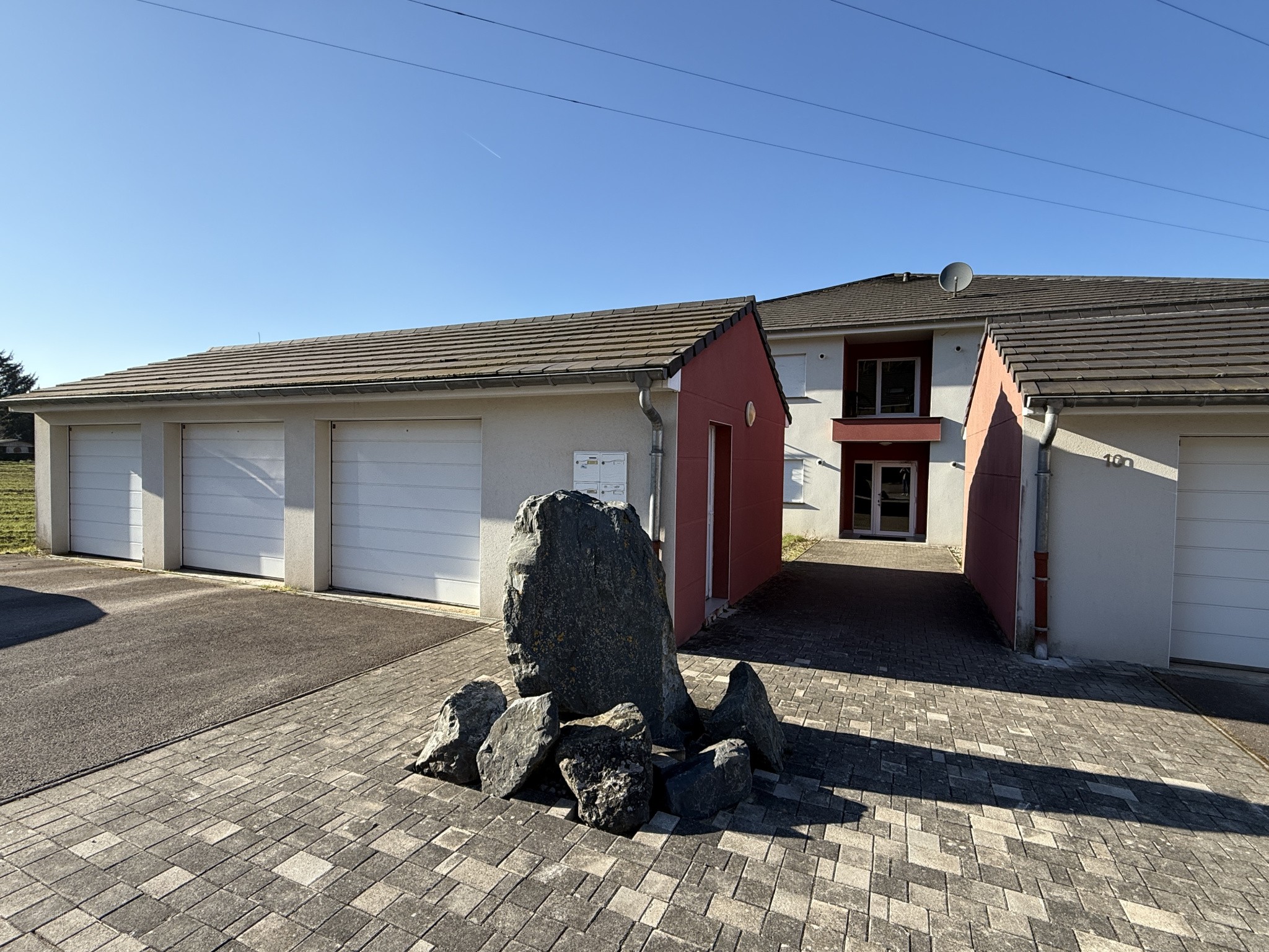 Appartement 4 pièces de 95,75 m2 avec jardin + terrasse + garage (rez-de-chaussée) — photo 12