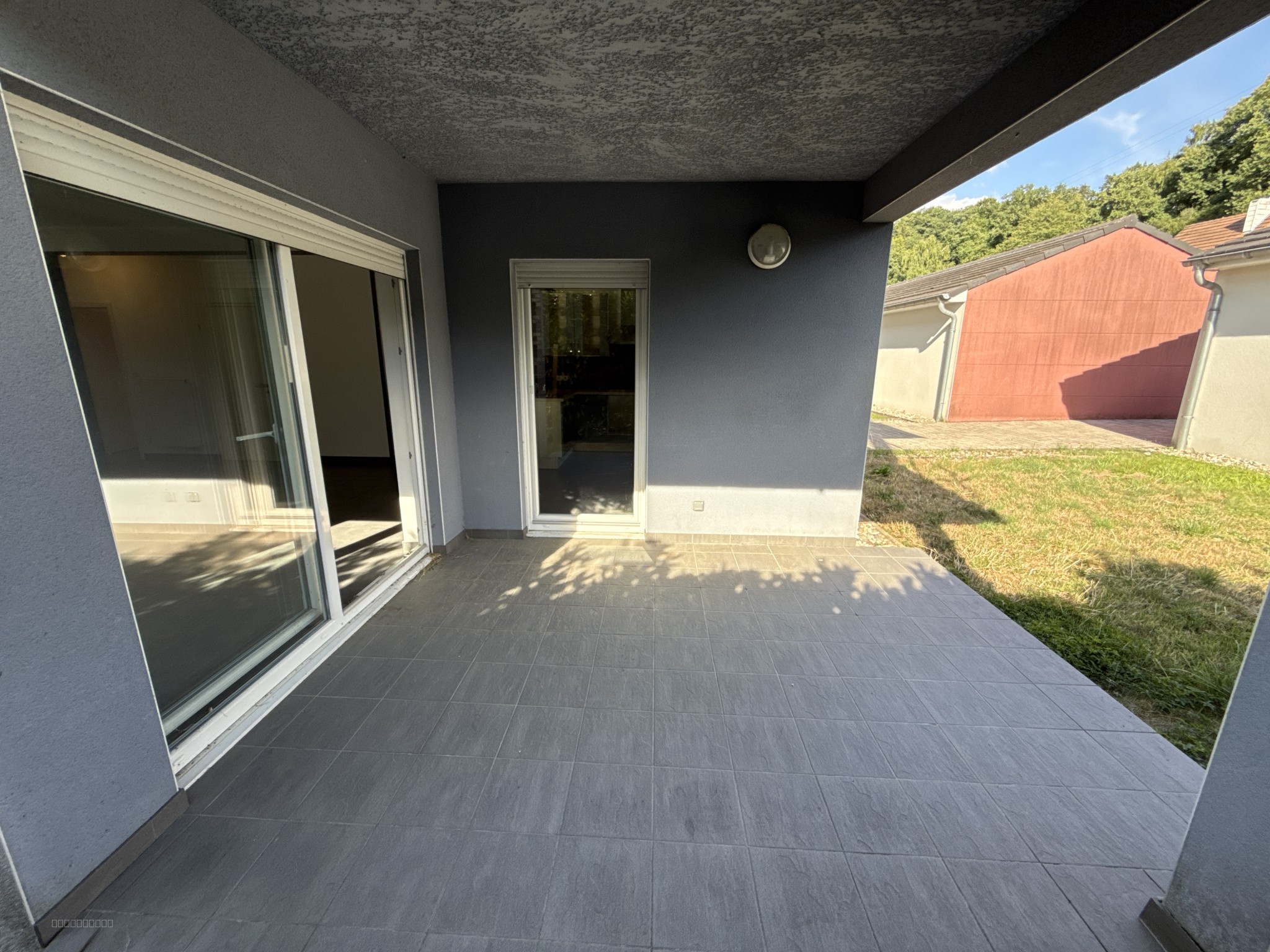 Appartement 4 pièces de 95,75 m2 avec jardin + terrasse + garage (rez-de-chaussée) — photo 10