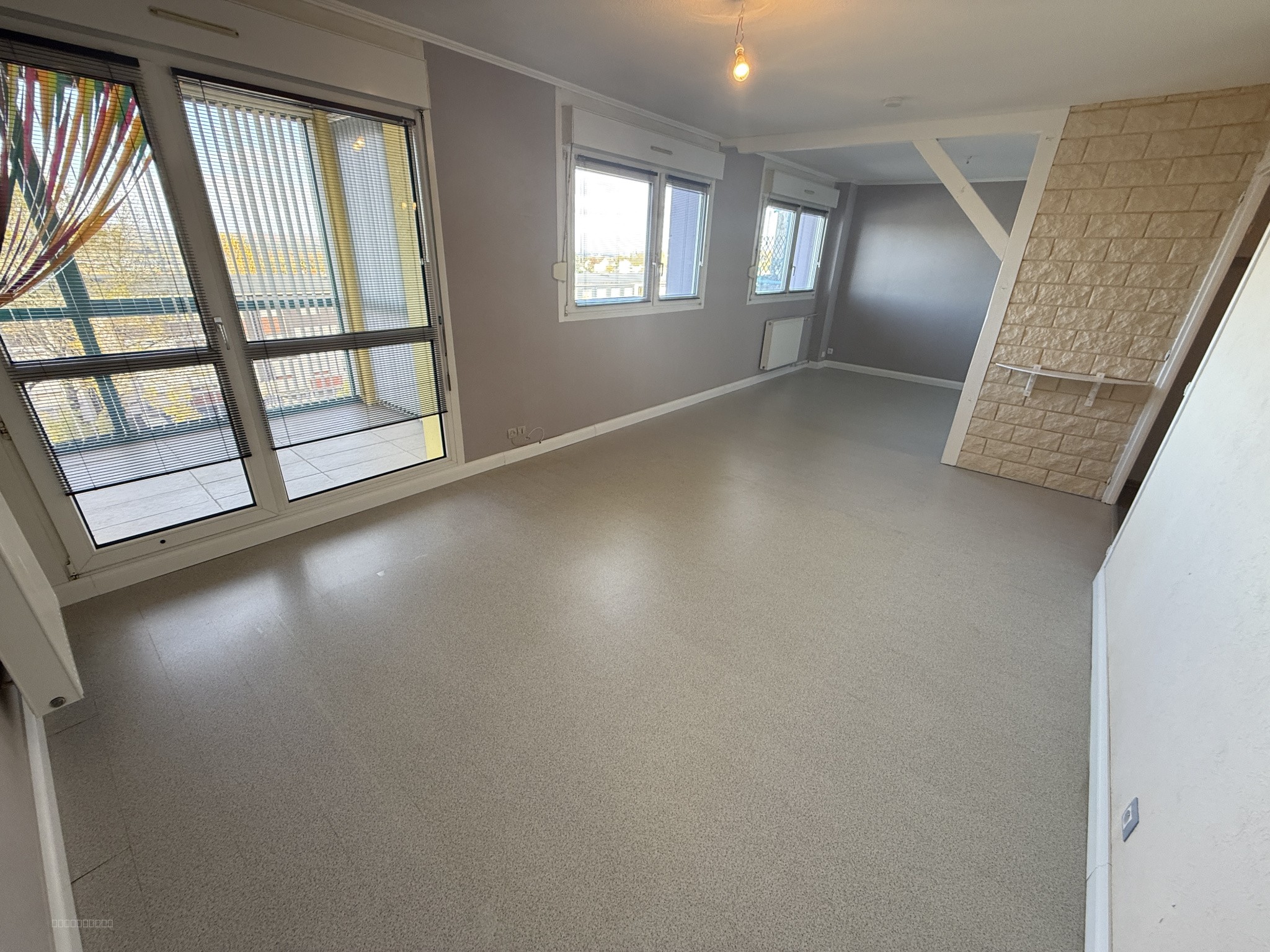 Appartement 5 pièces de 88,90 m2 avec une petite véranda — photo 2