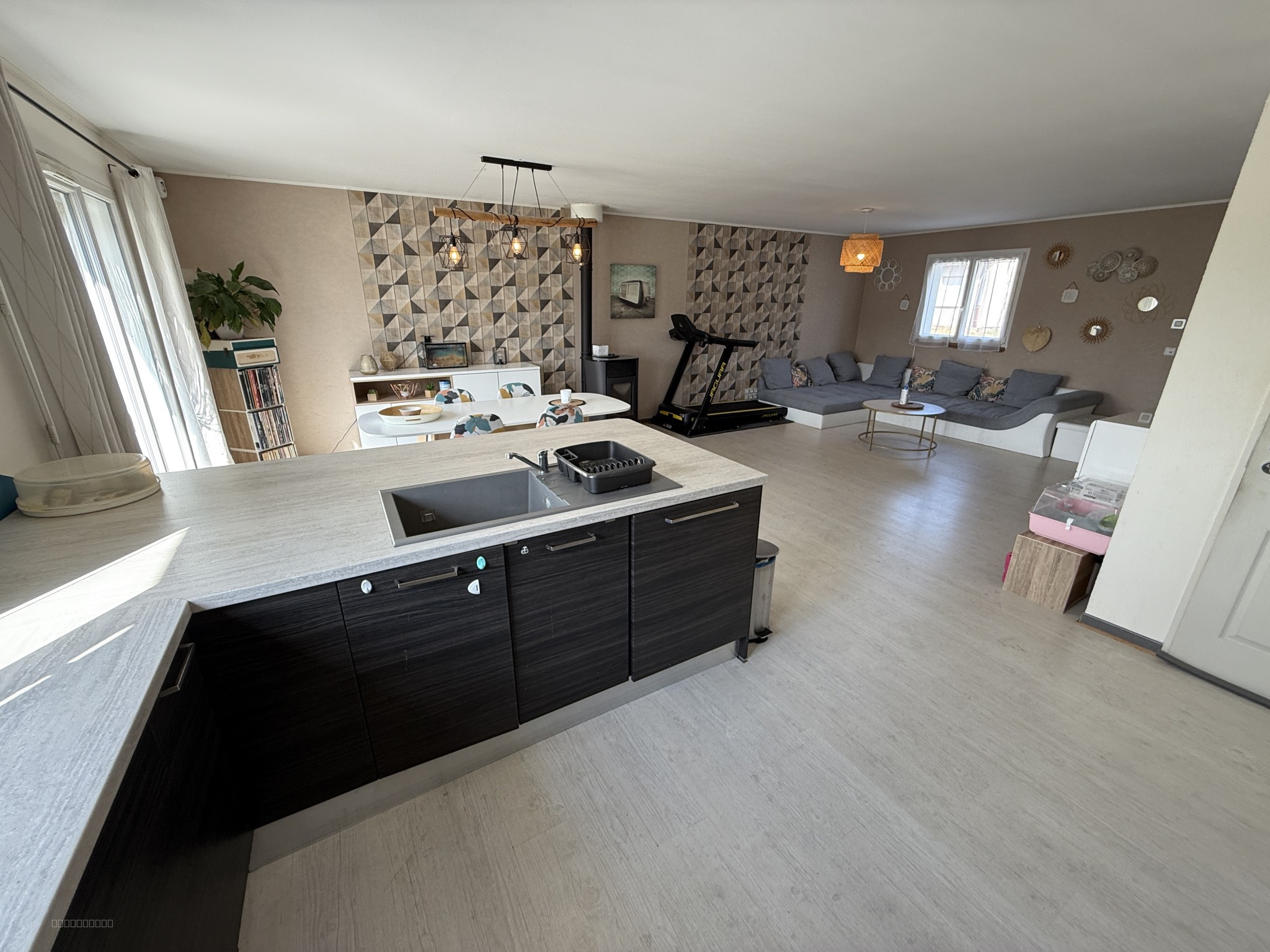 Maison plain-pied 5 pièces (100 m2 habitables)   Sous-sol complet (100 m2)   Terrain de 593 m2 — photo 8