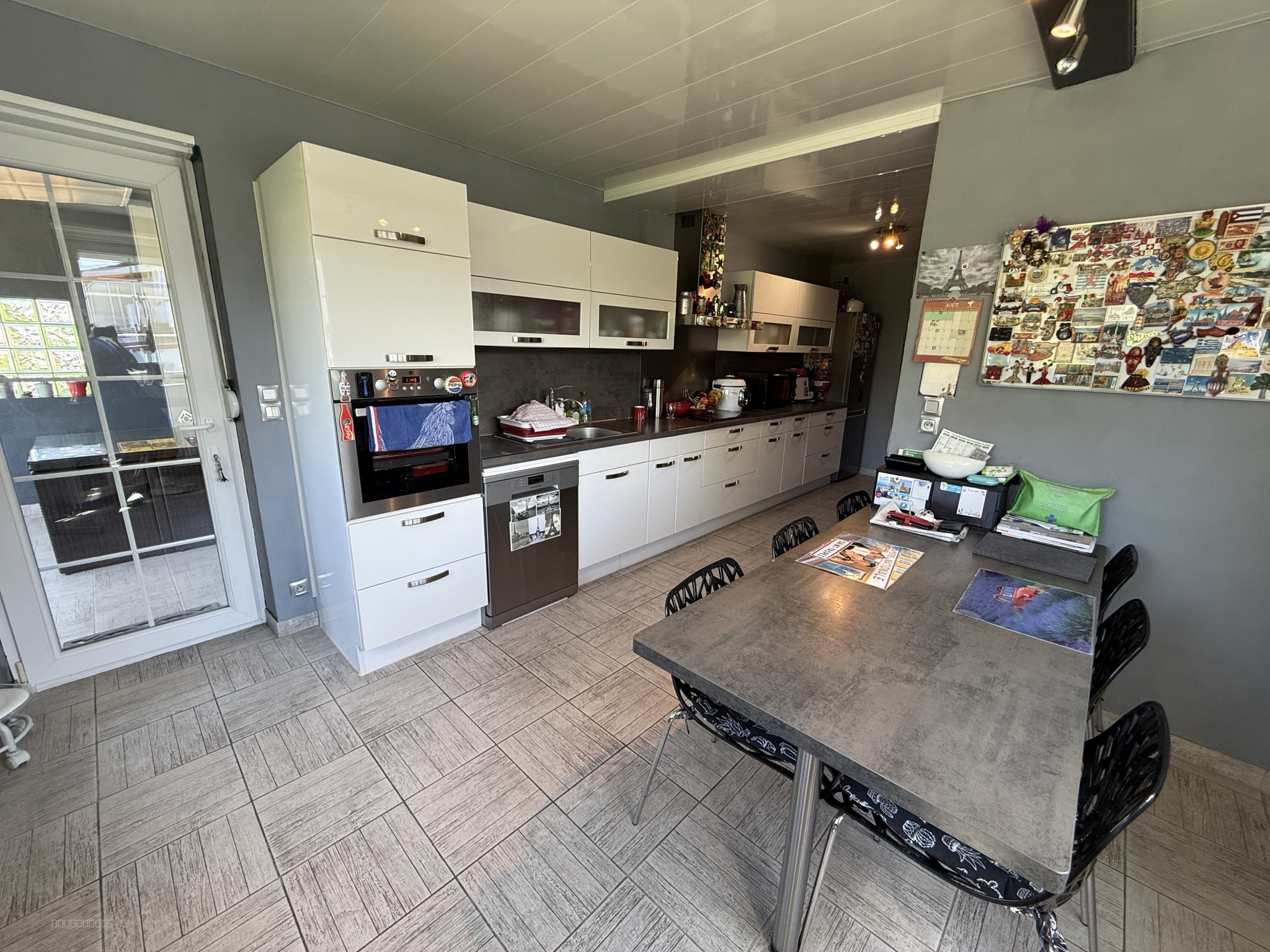 Maison individuelle 6 pièces de 145 m2 sur sous-sol complet — photo 2