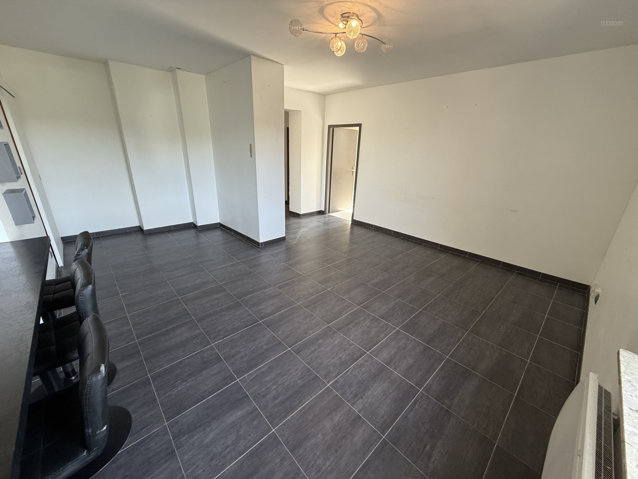Appartement 4 pièces de 80 m2 dans une copropriété rénovée en 2019 — photo 5